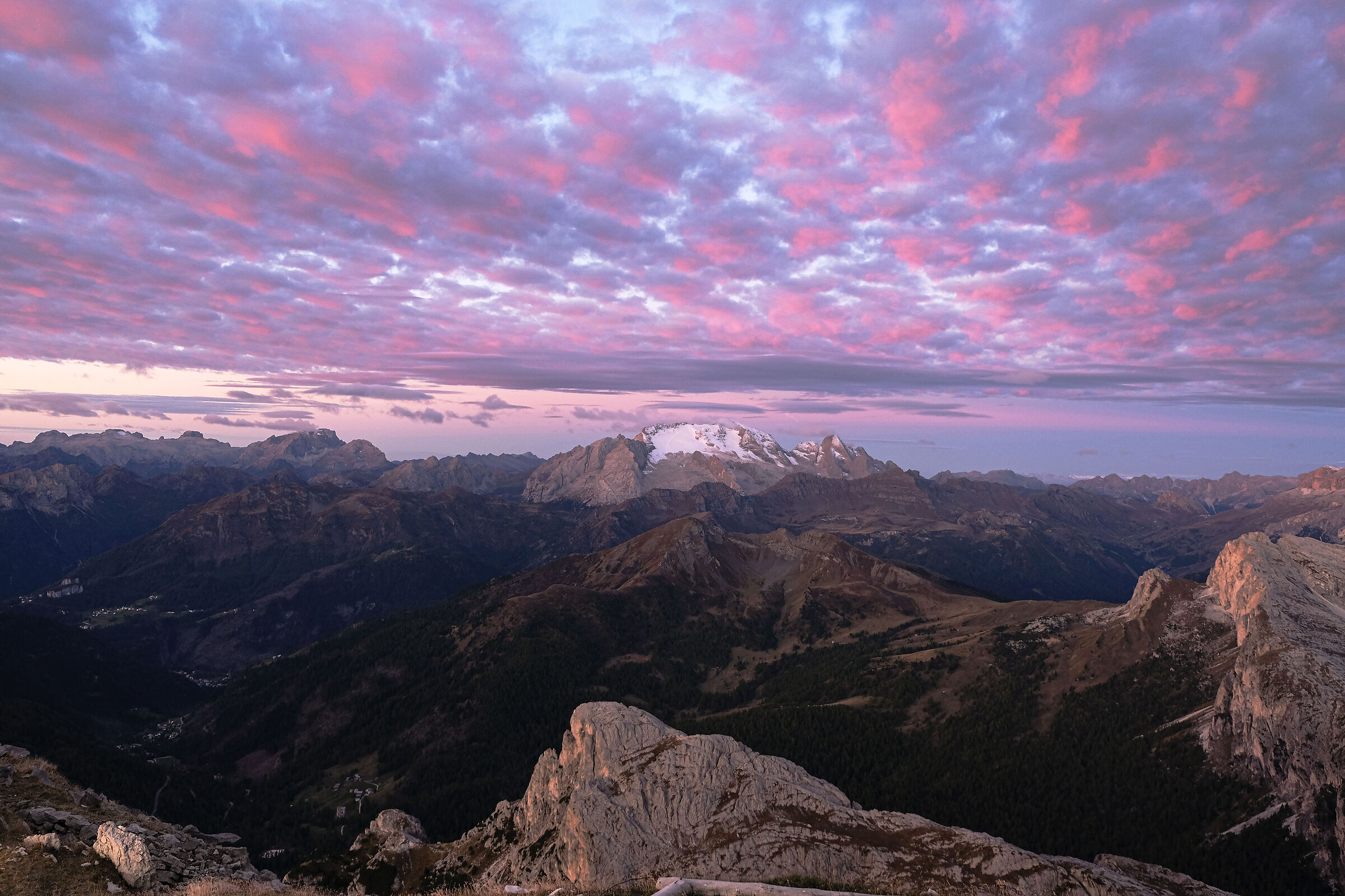Alba dal rifugio Lagazuoi