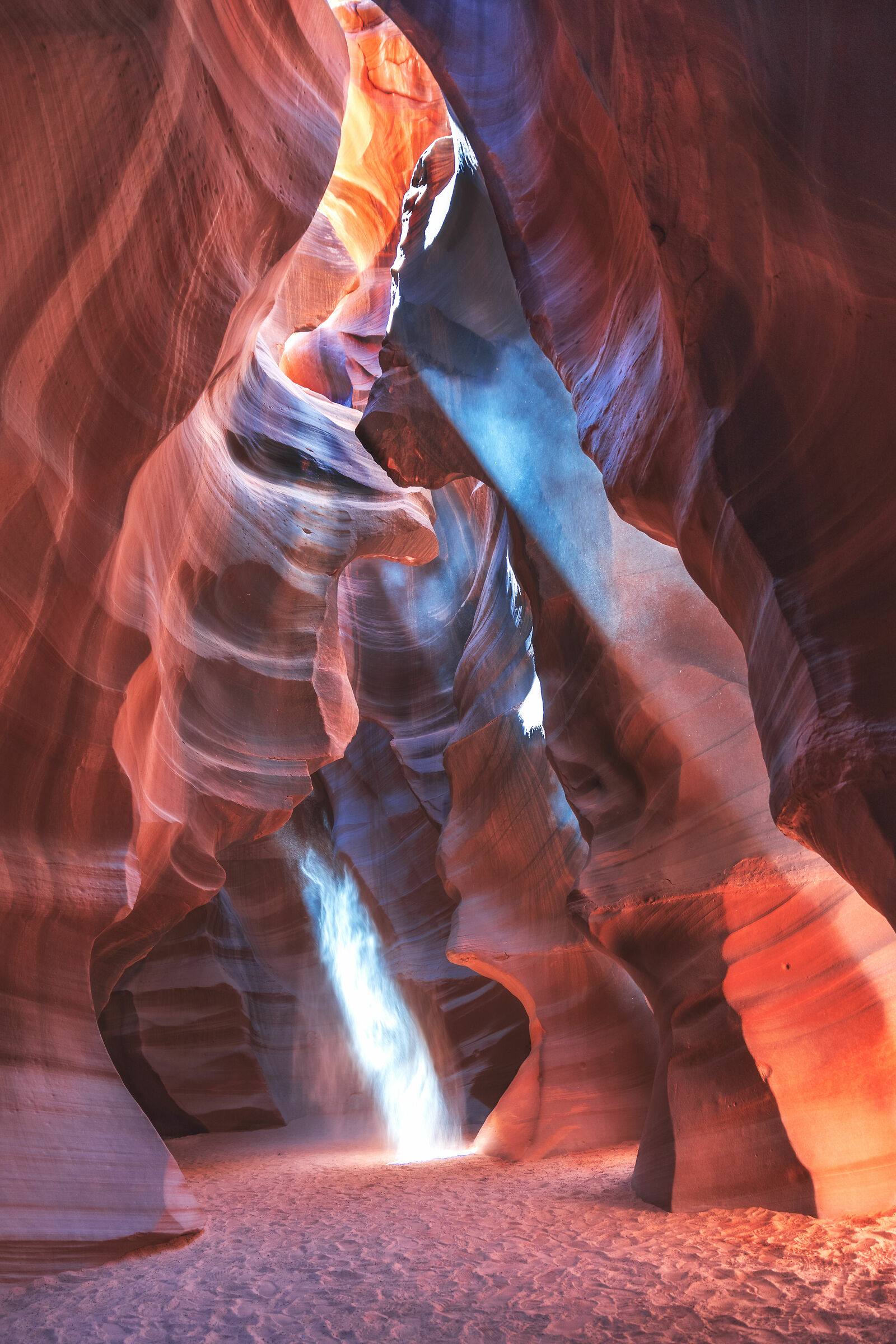 Antelope Canyon Light Beam