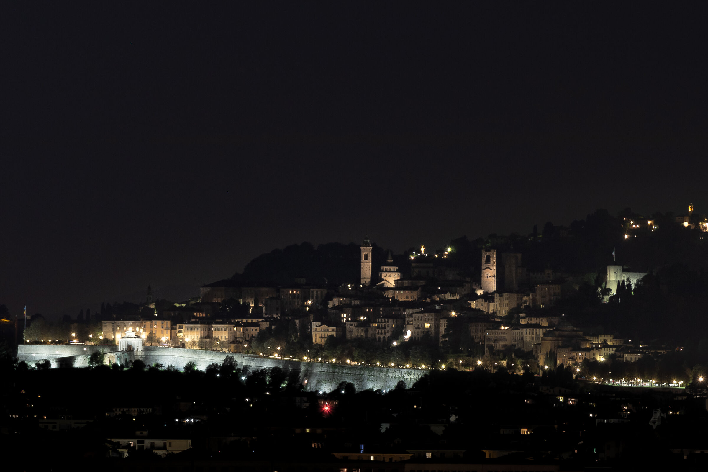 Città alta notturna