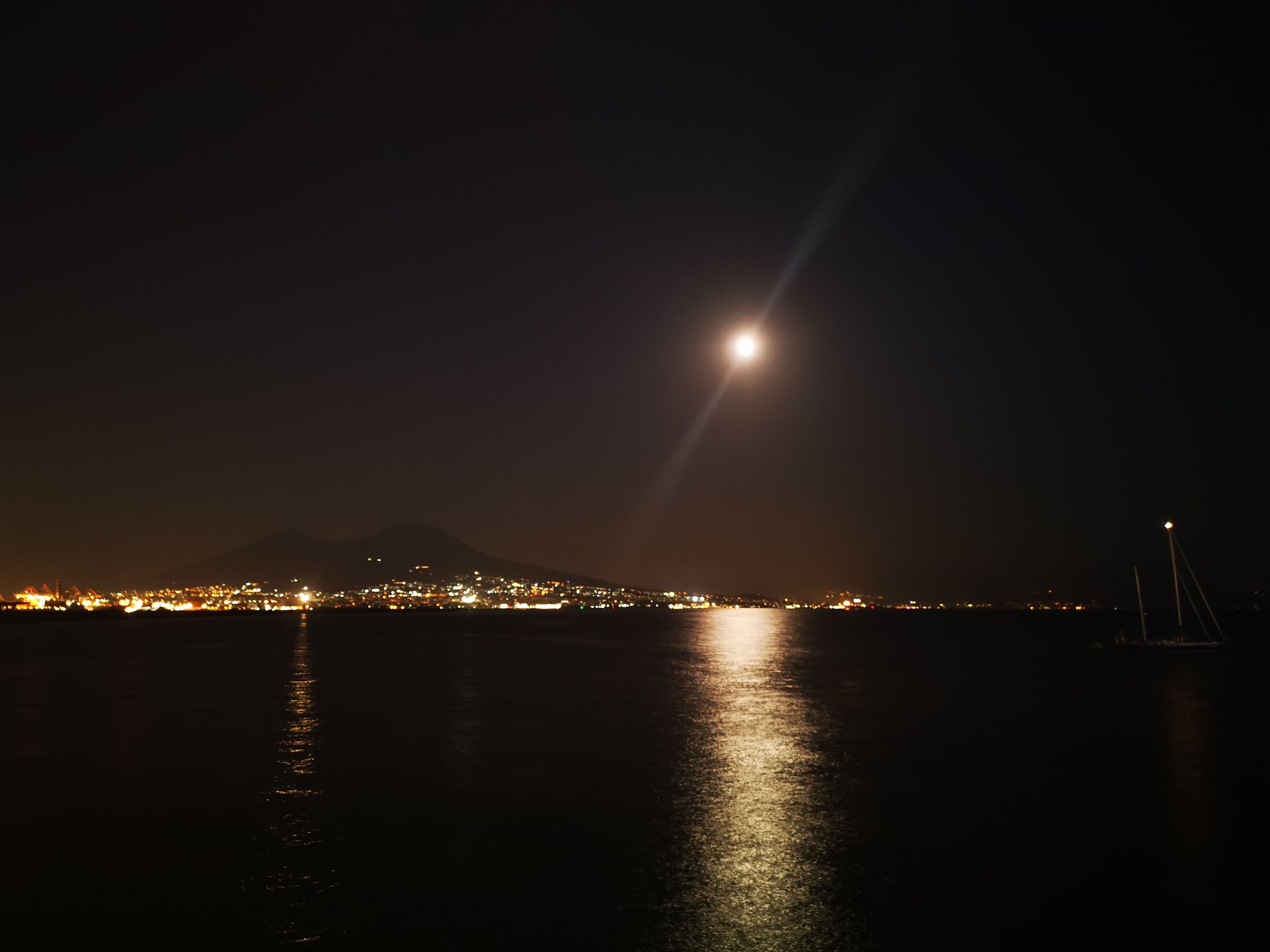 Vesuvio di Notte