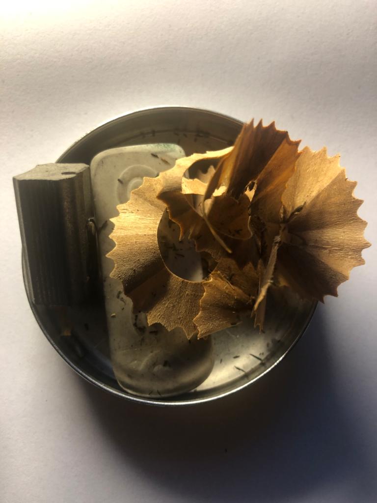 matita gomma temperino