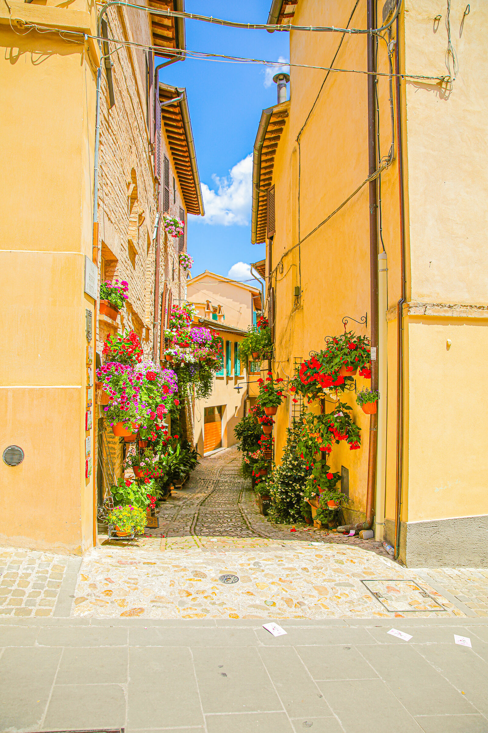 Spello- downtown alley