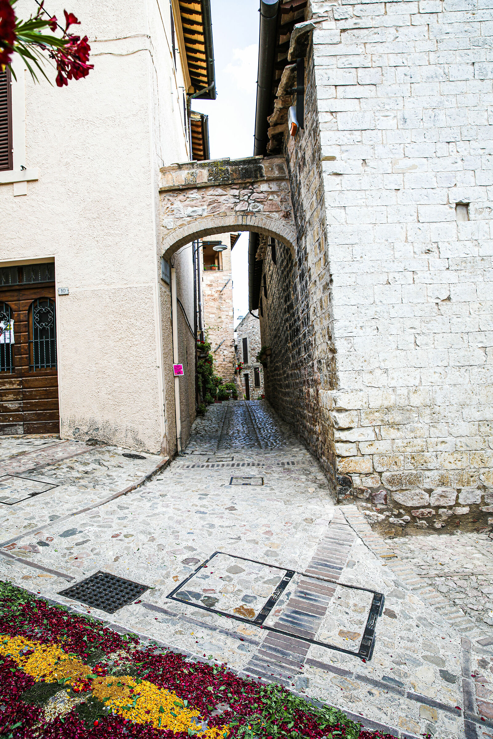 Spello- downtown alley