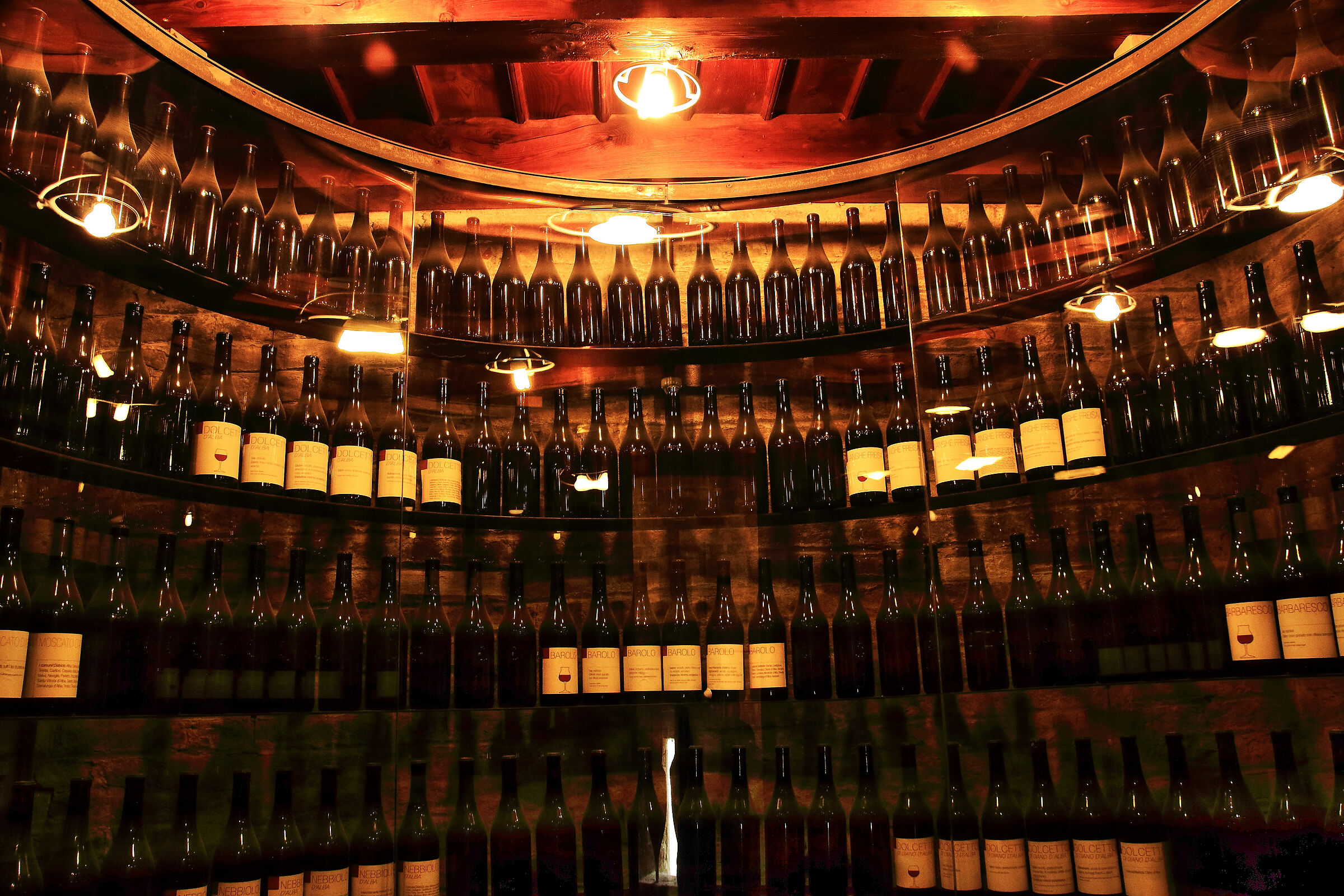 The Barolo Hall in Grinzane Cavour Castle (Cun