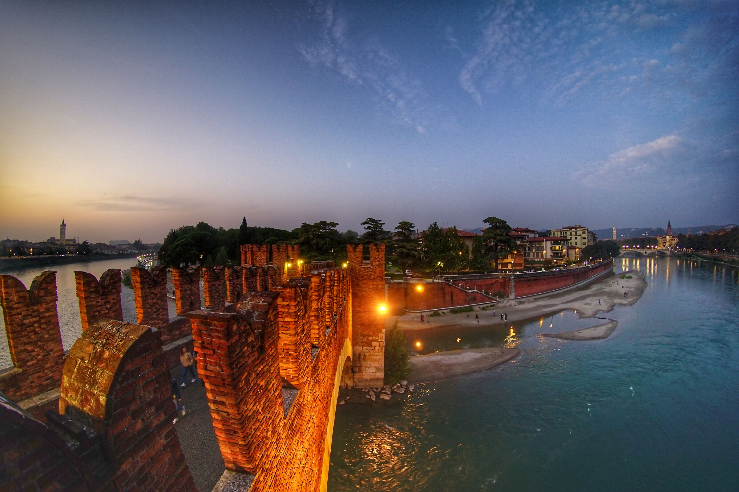 Tramonto a Castelvecchio