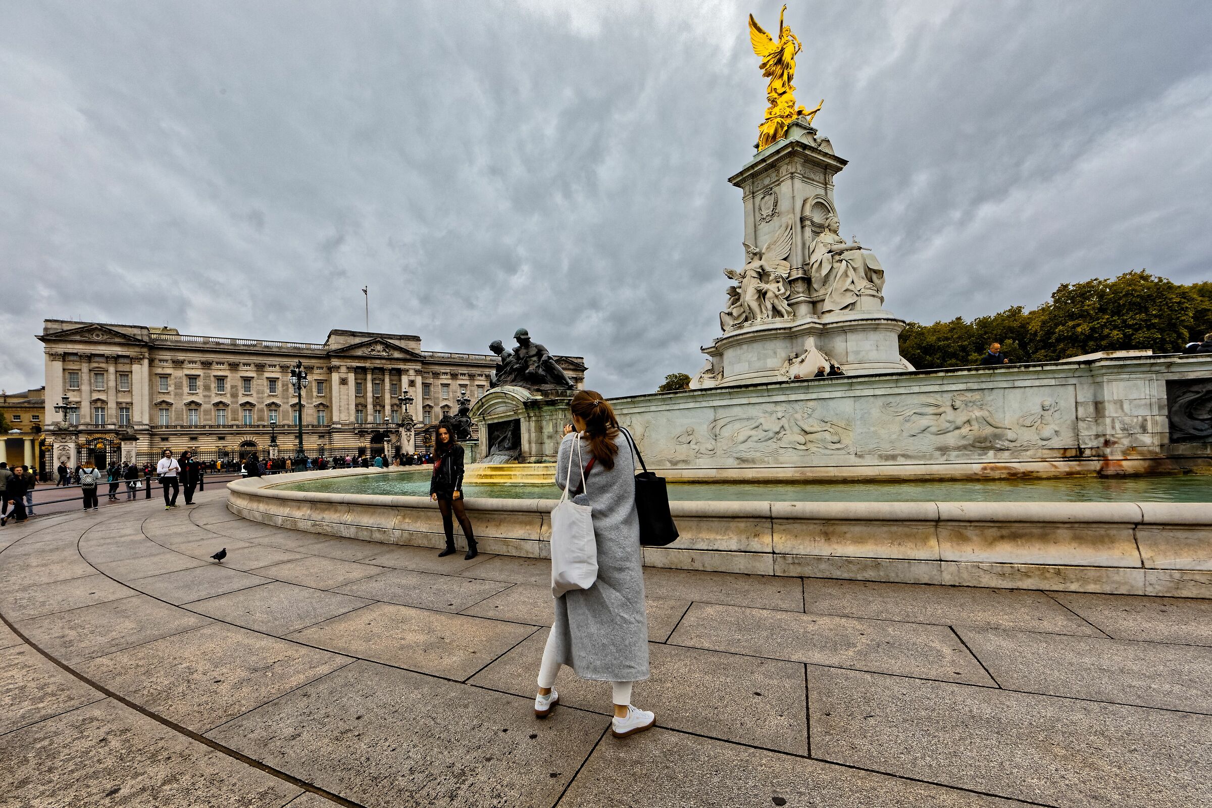 Buckingham Palace from the square in front