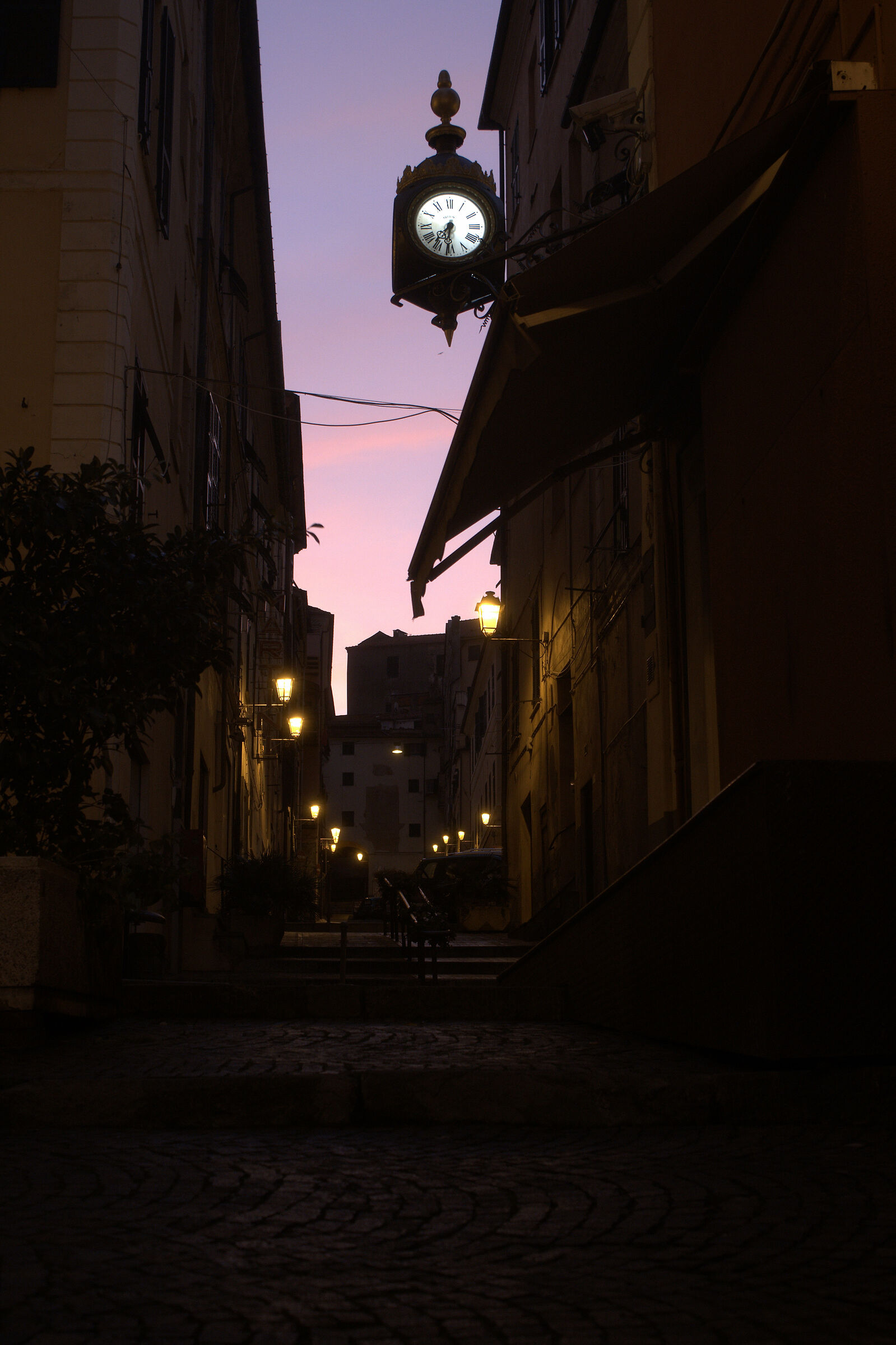 alba via carducci