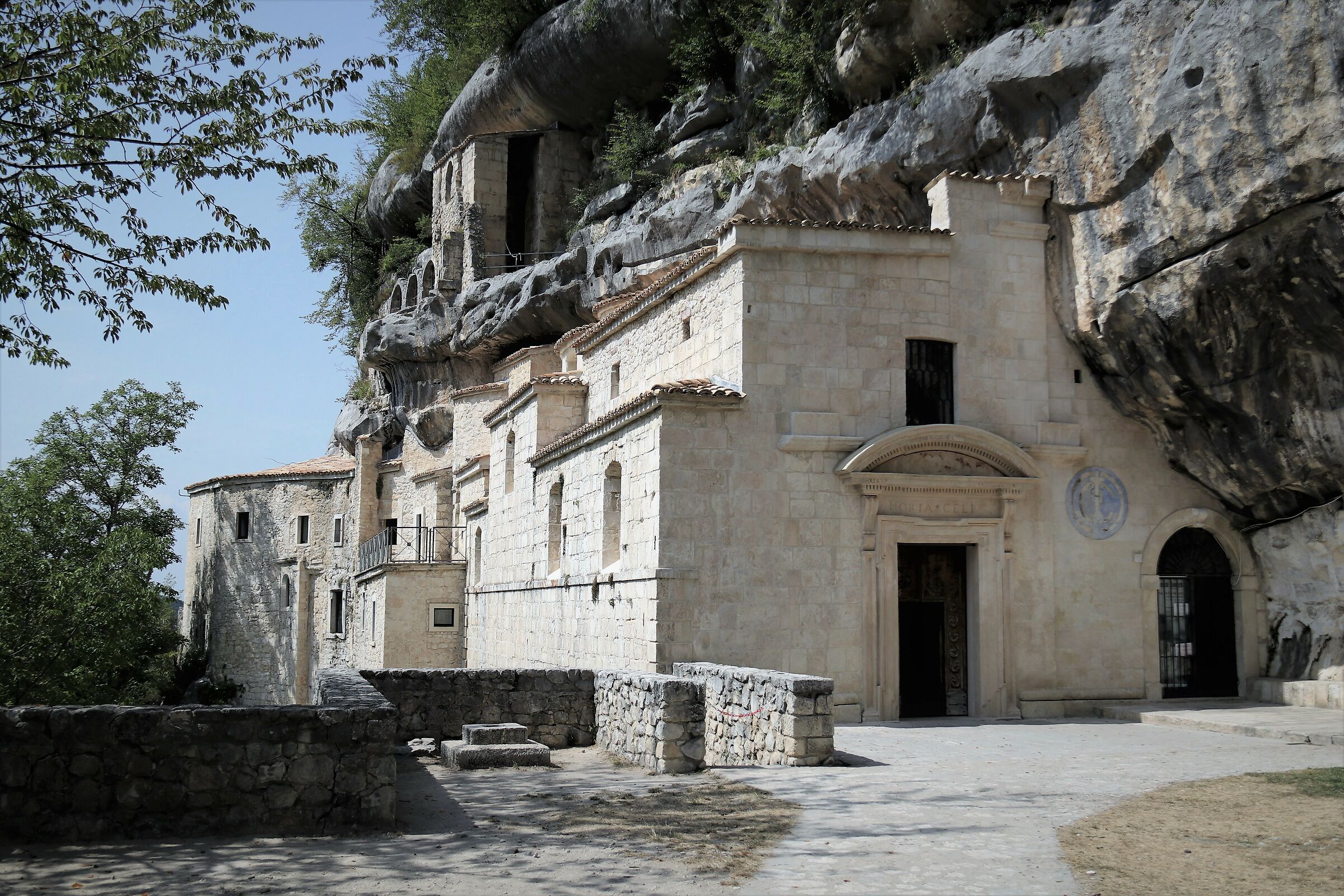 Eremo di Santo Spirito a Majella