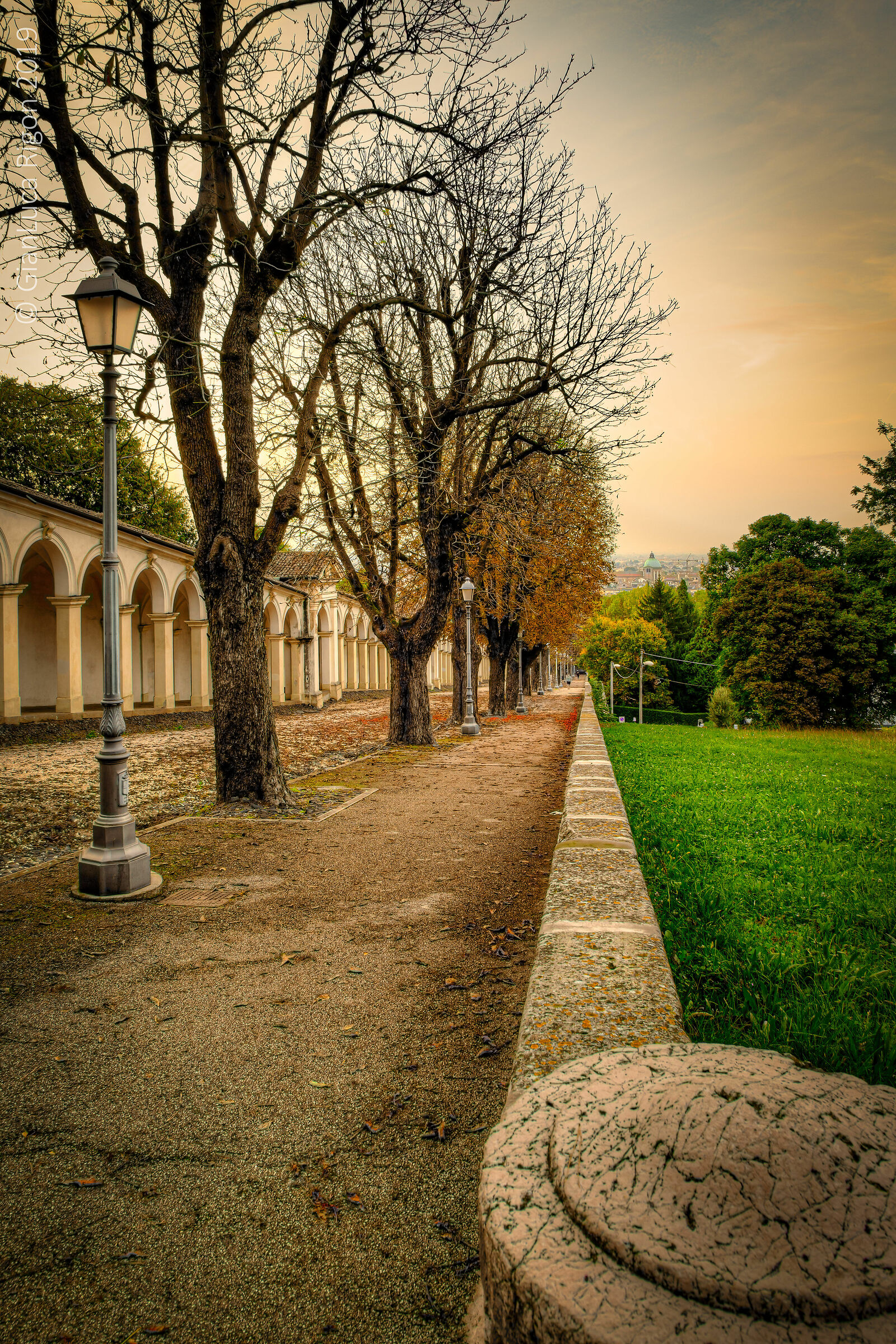 Descent to the Portici