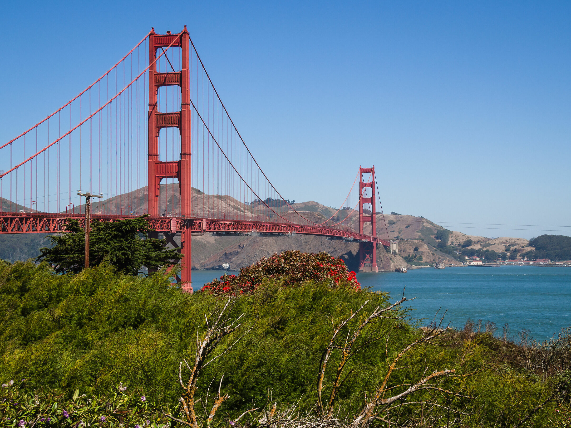 Golden Gate Bridge, A