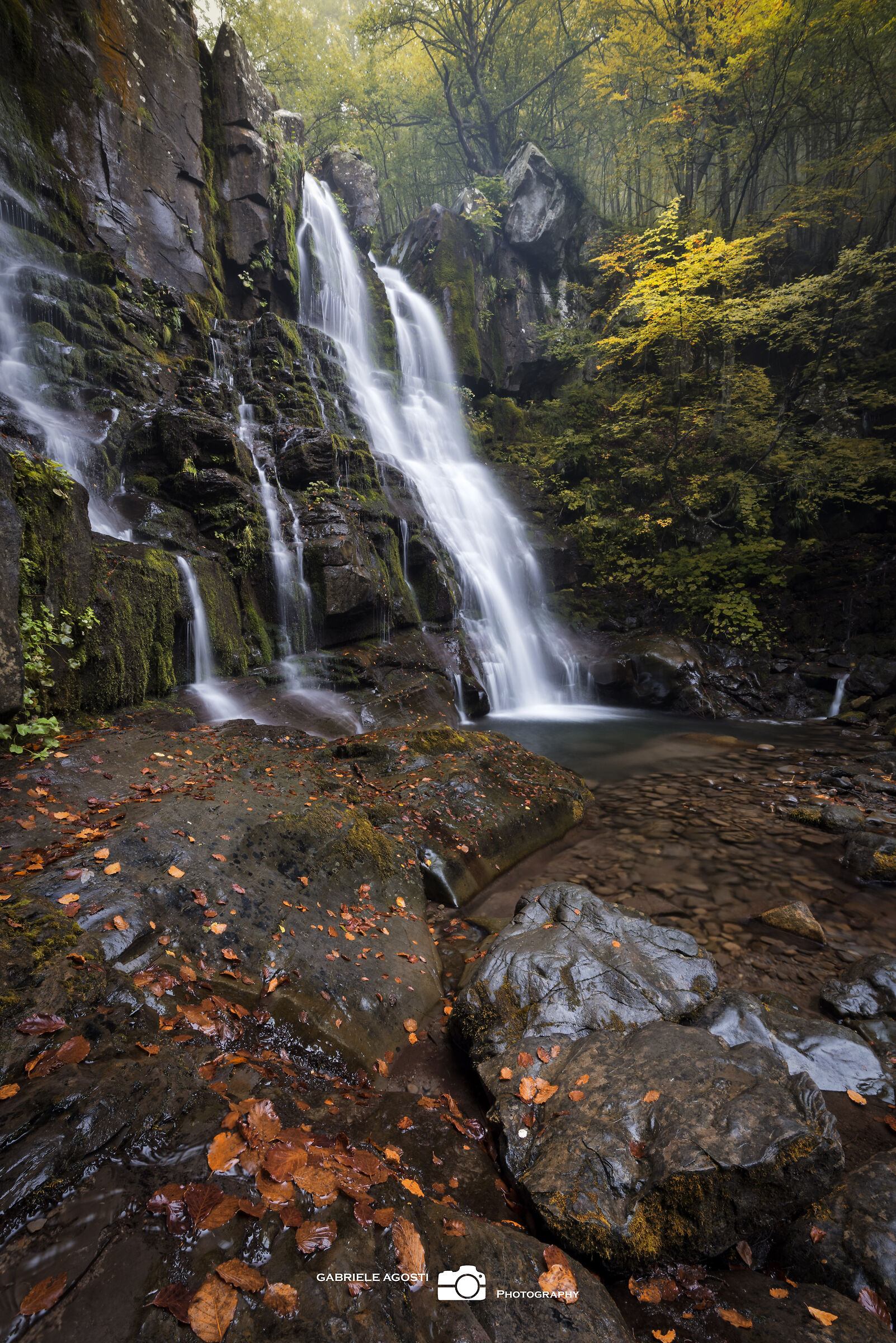 Autumn at Dardagna Falls