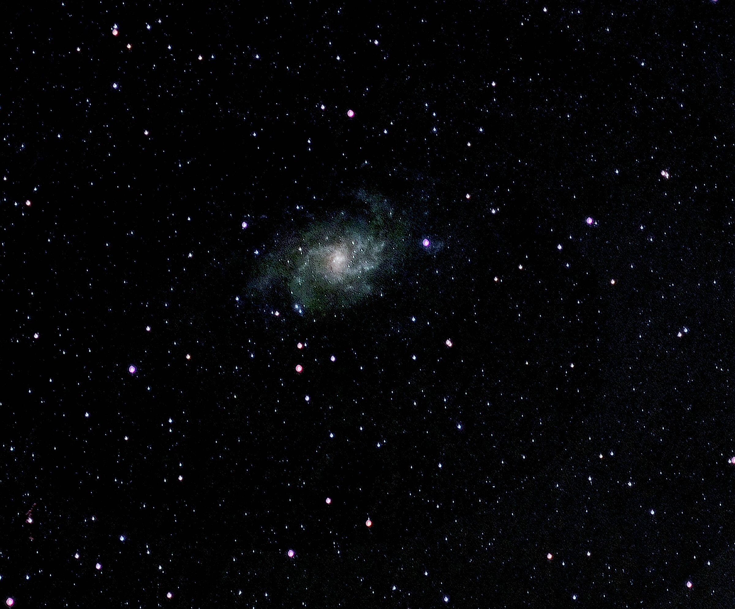 M 33