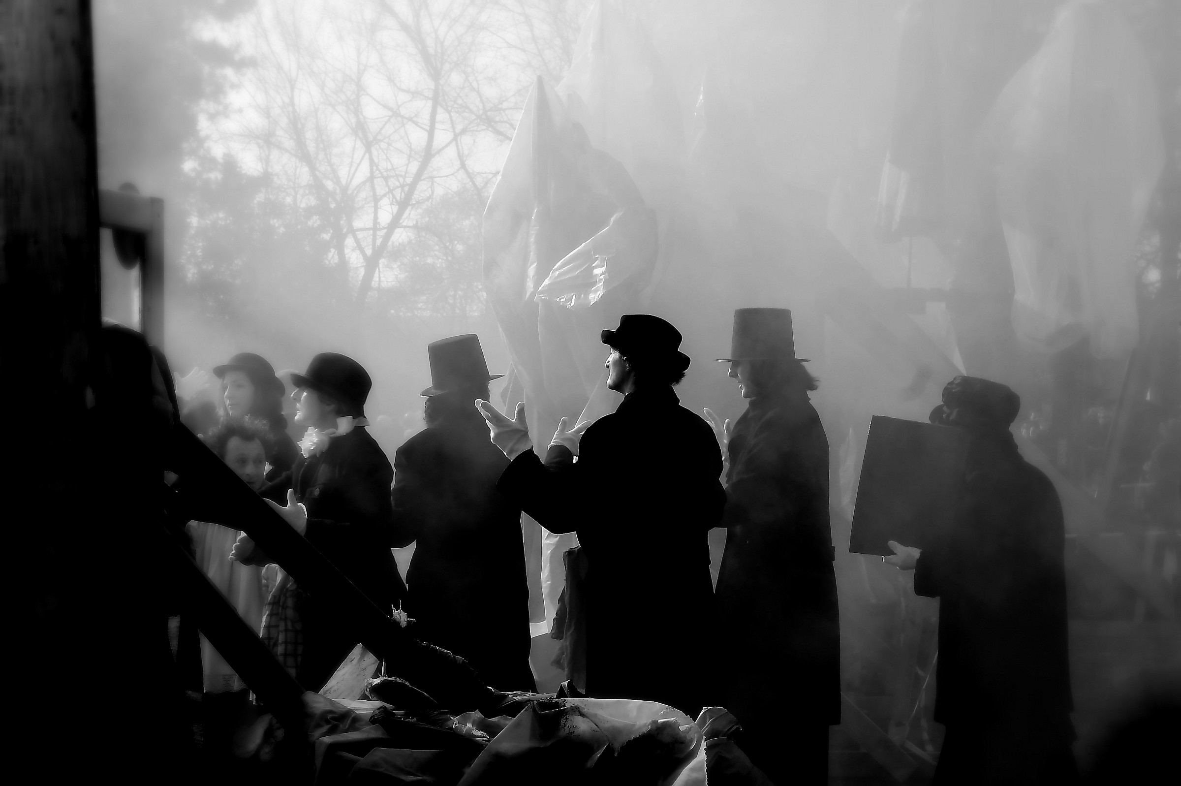 Strange characters in San Felice that day ...