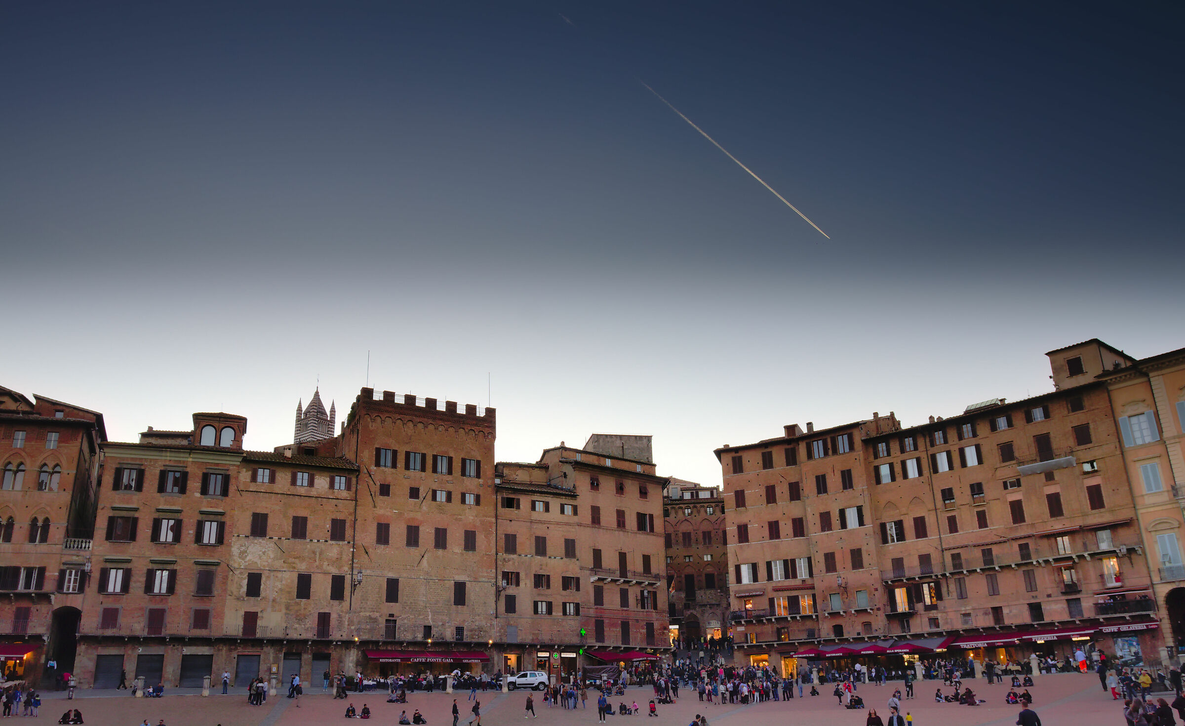 A "comet" on the square