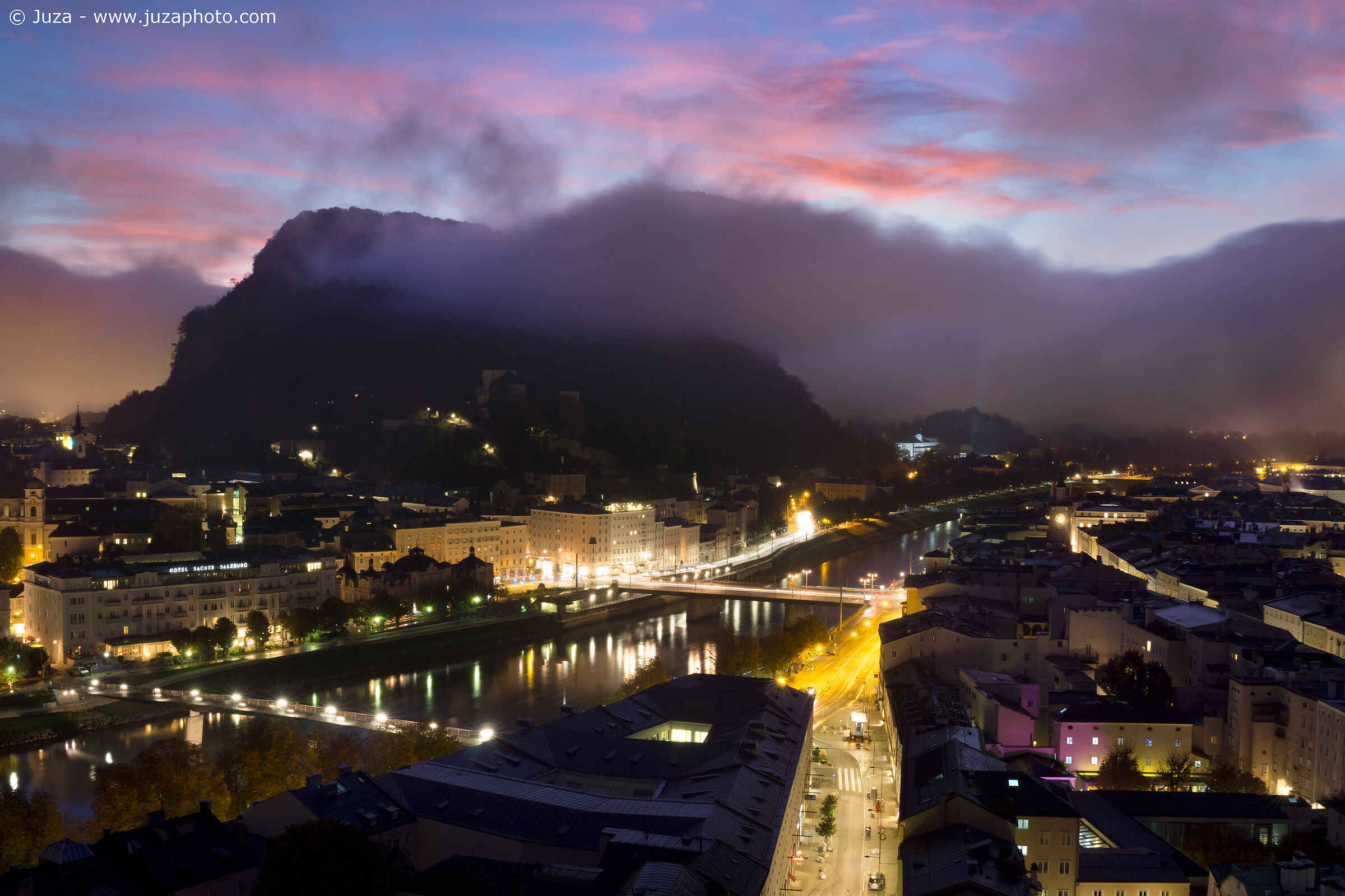 Autumn mist in Salzburg