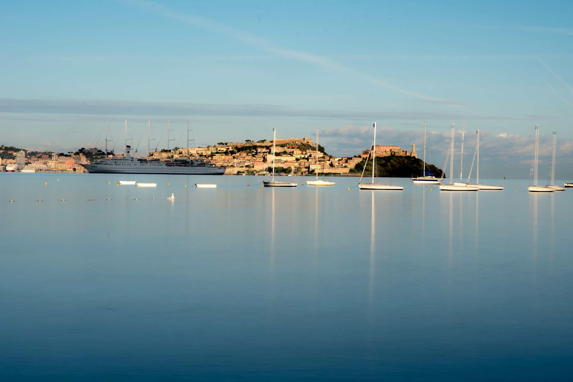 Elba - marina in warehouses locations