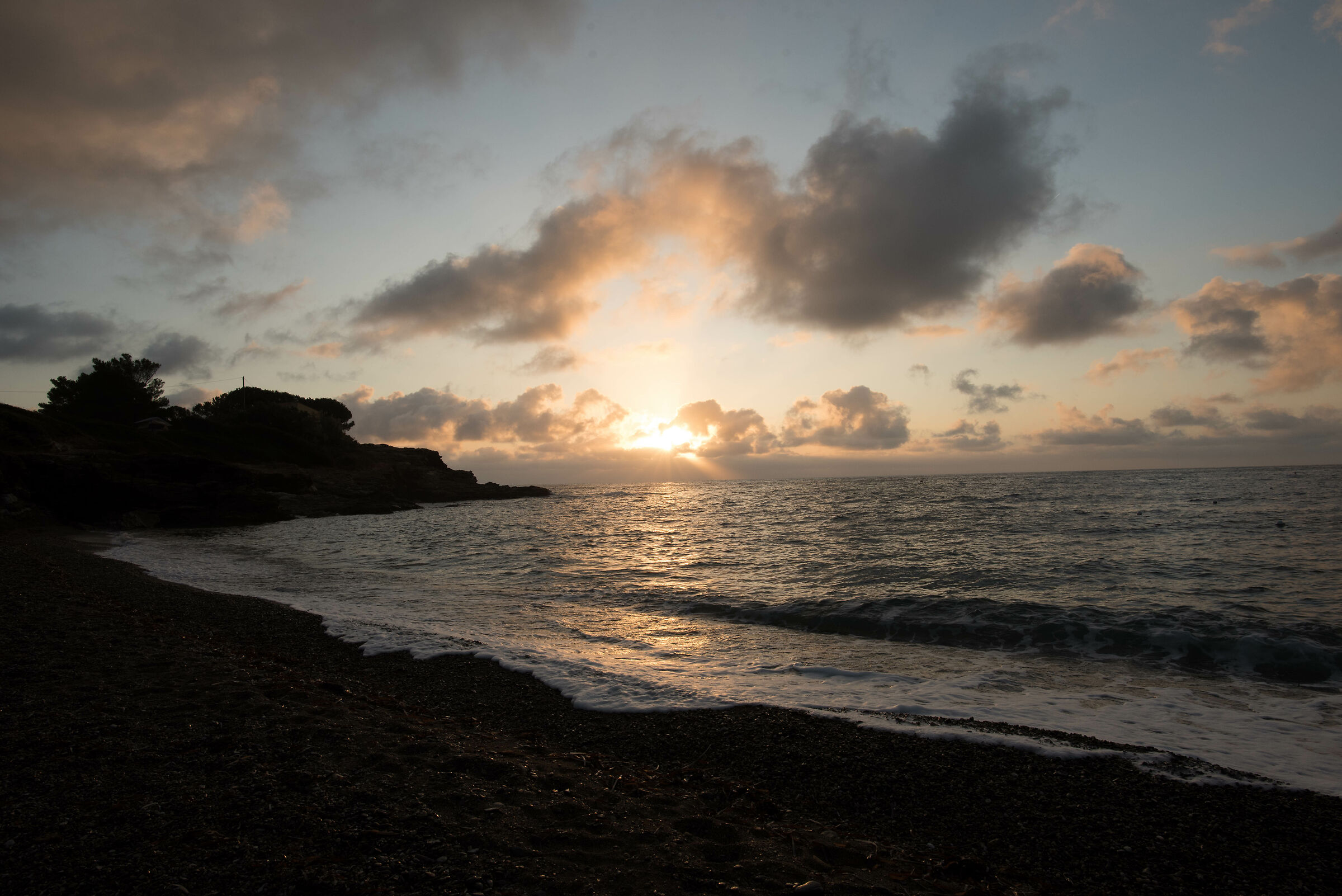 Sunrise at Cala Reale (Elba)
