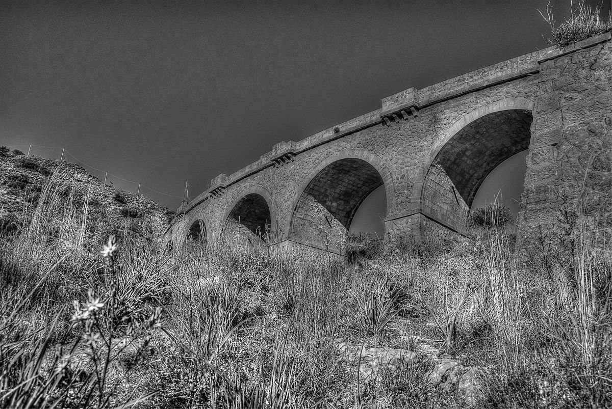 Assoro - Antica ferrovia