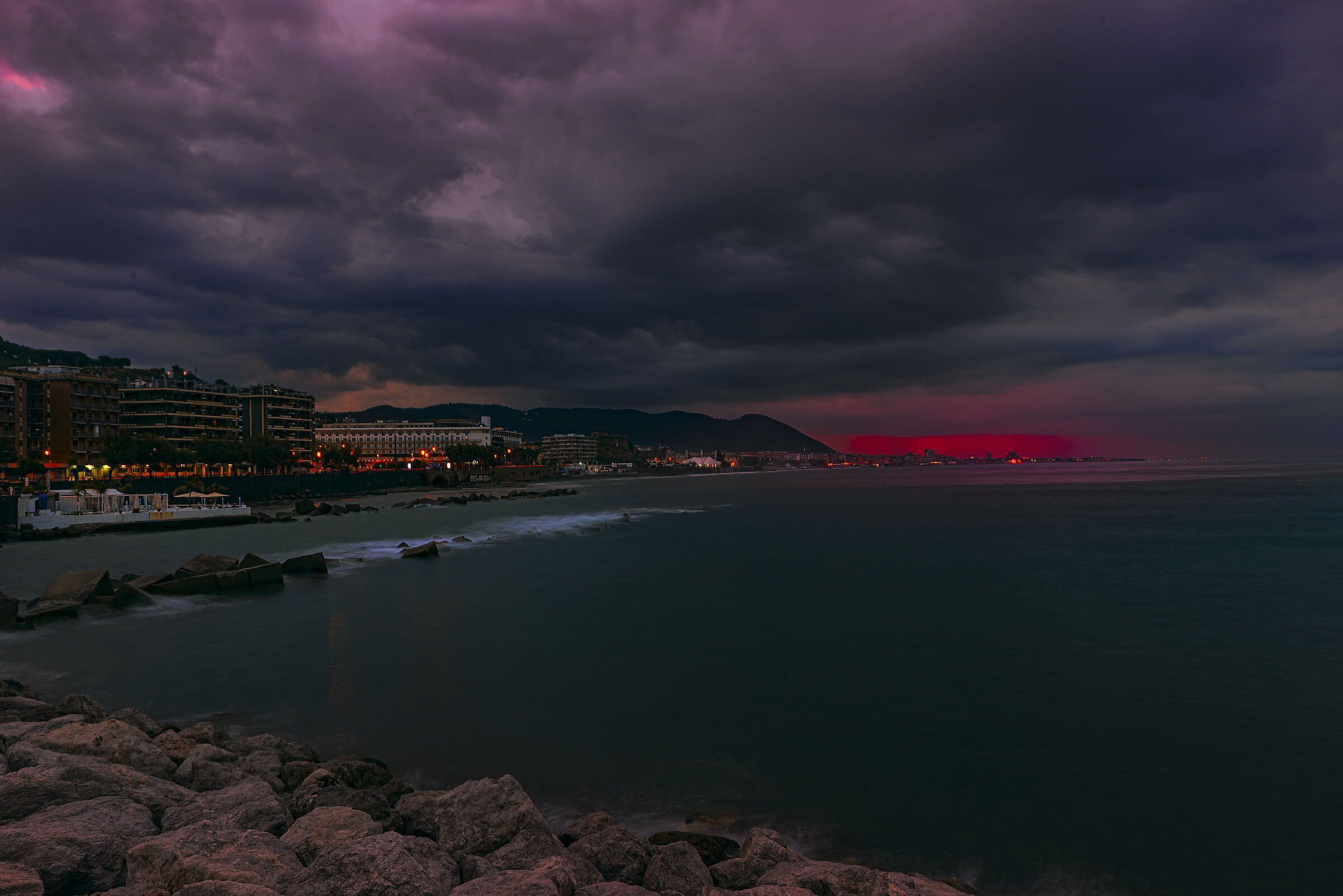 dopo la pioggia....ricomincia a piovere!!!!