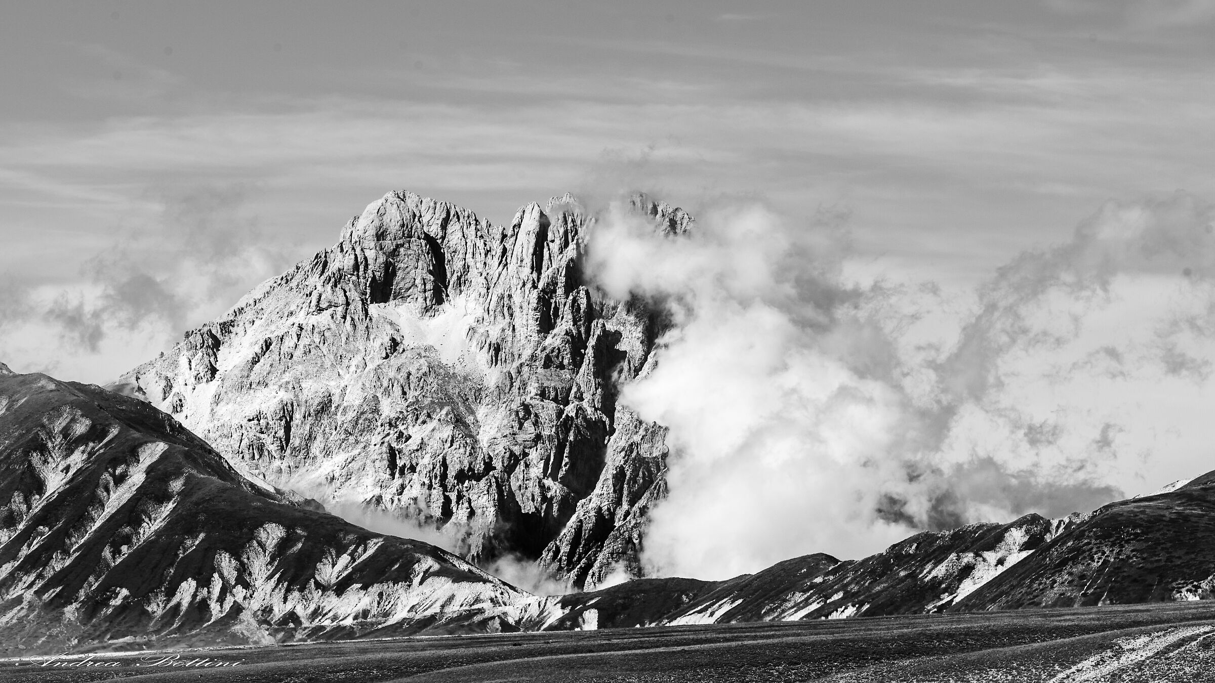 Abruzzo in black and white, His Majesty the Grand Sasso