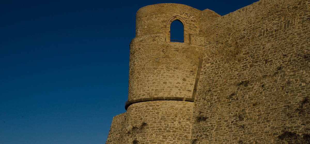 Ortona. Castello aragonese.