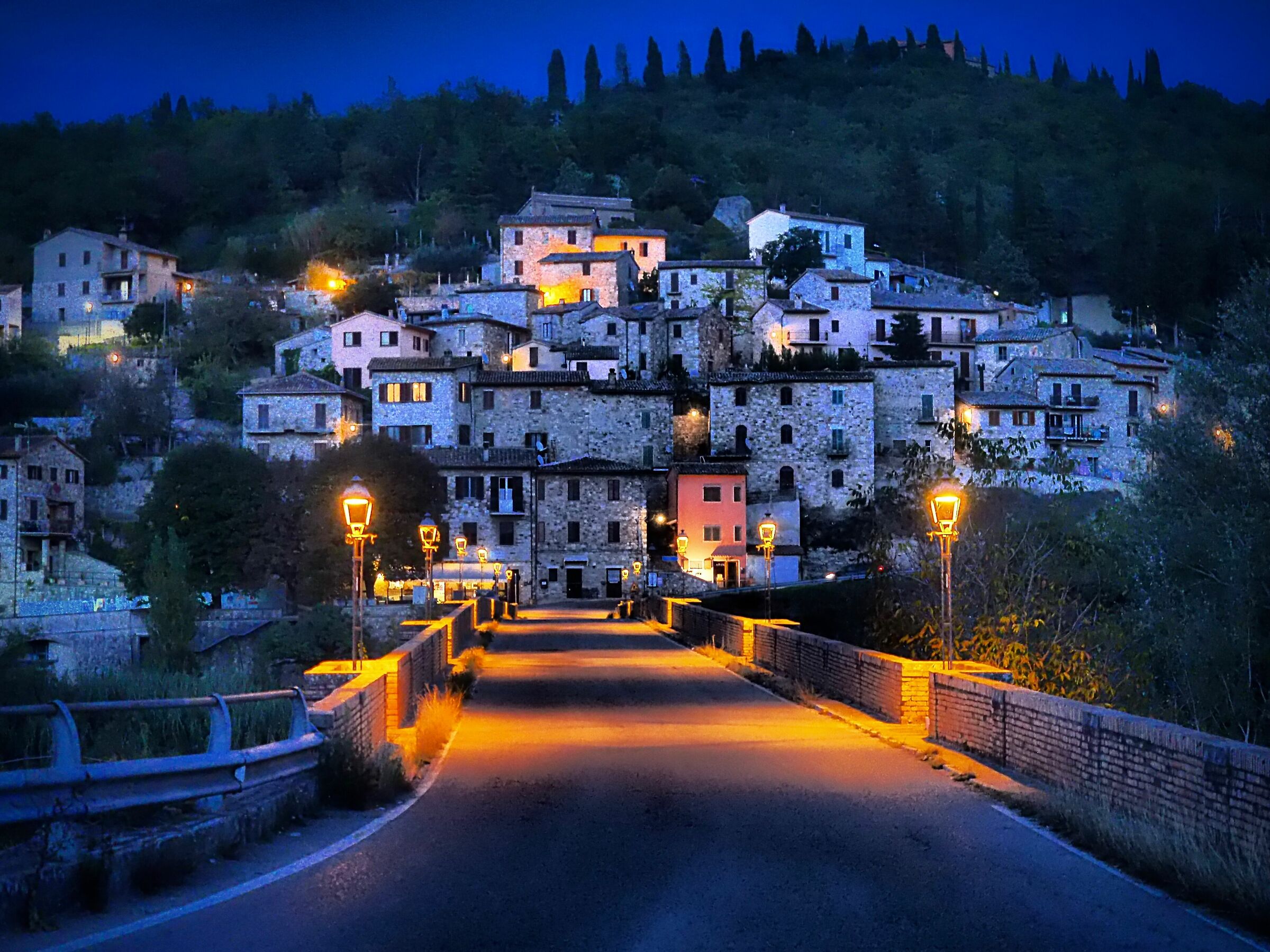 Pontecuti al tramonto