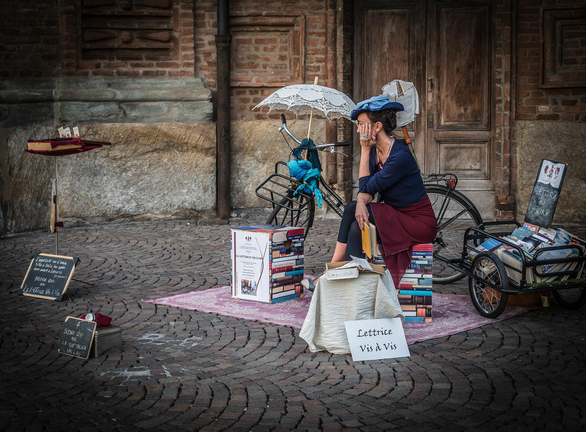 A bespoke reading.......