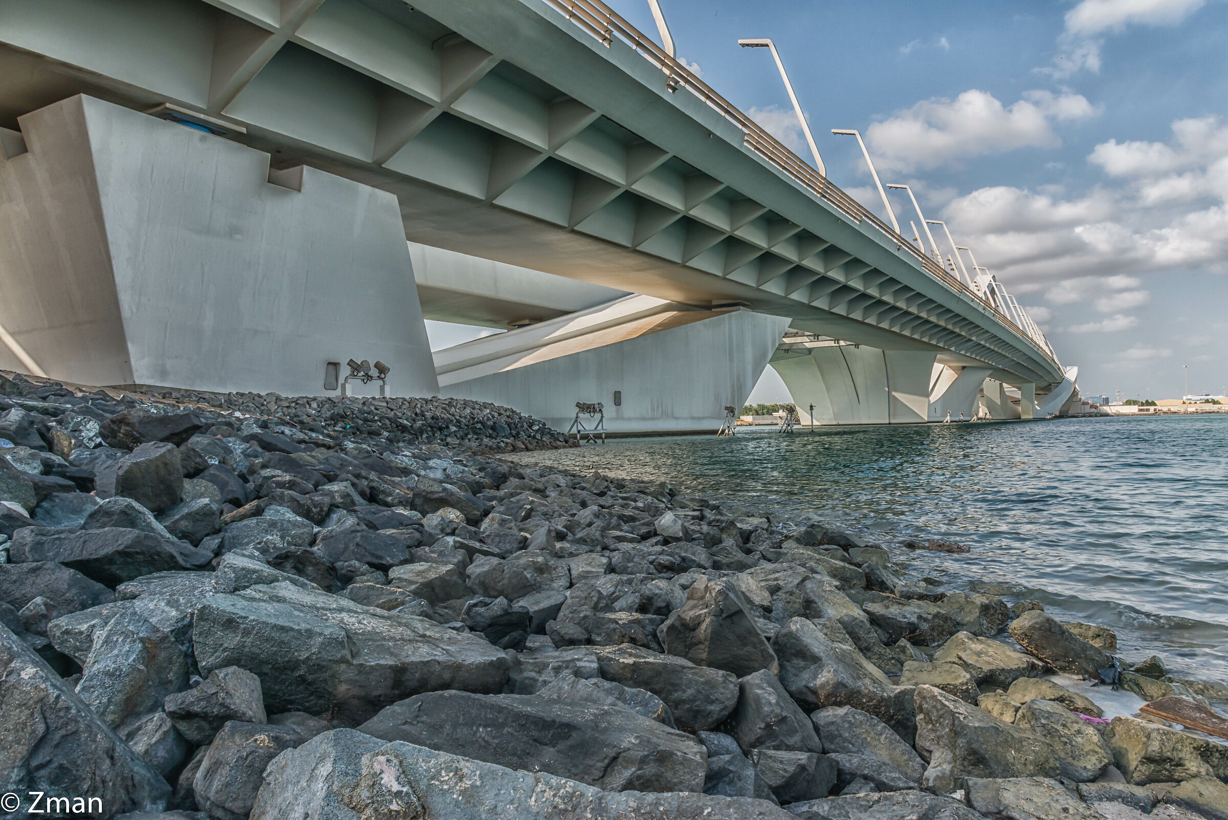 Shk. Zayed Bridge