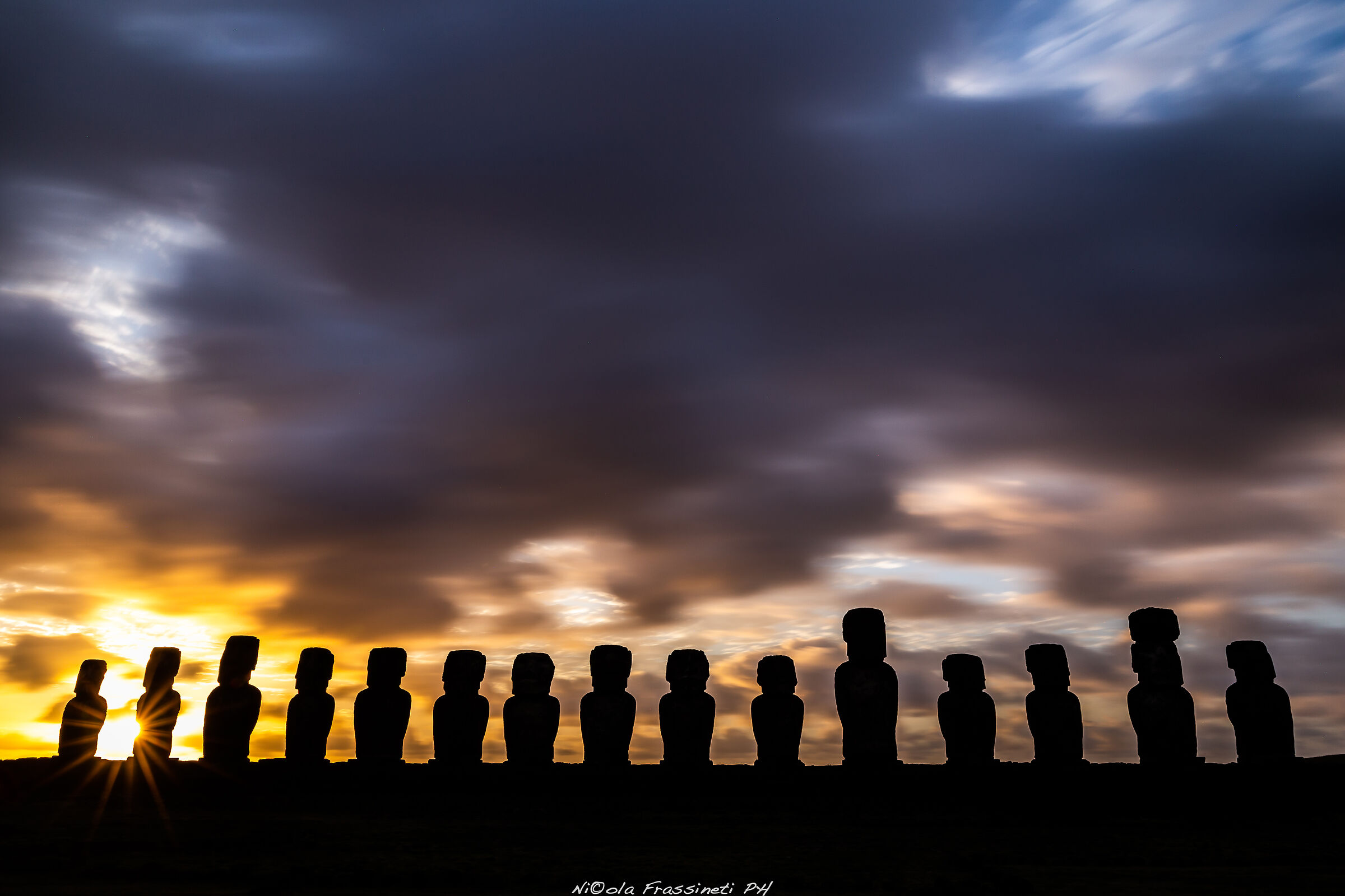Sunrise in Ahu Tongariki
