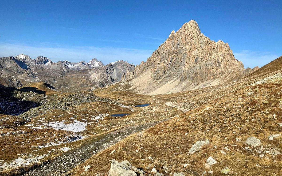 Dust of snow at Meja_Sunday, October 27