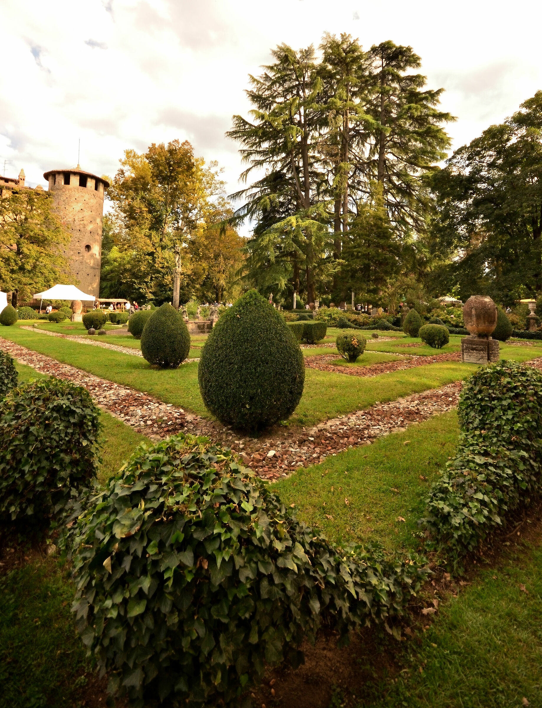 Castle Garden 2