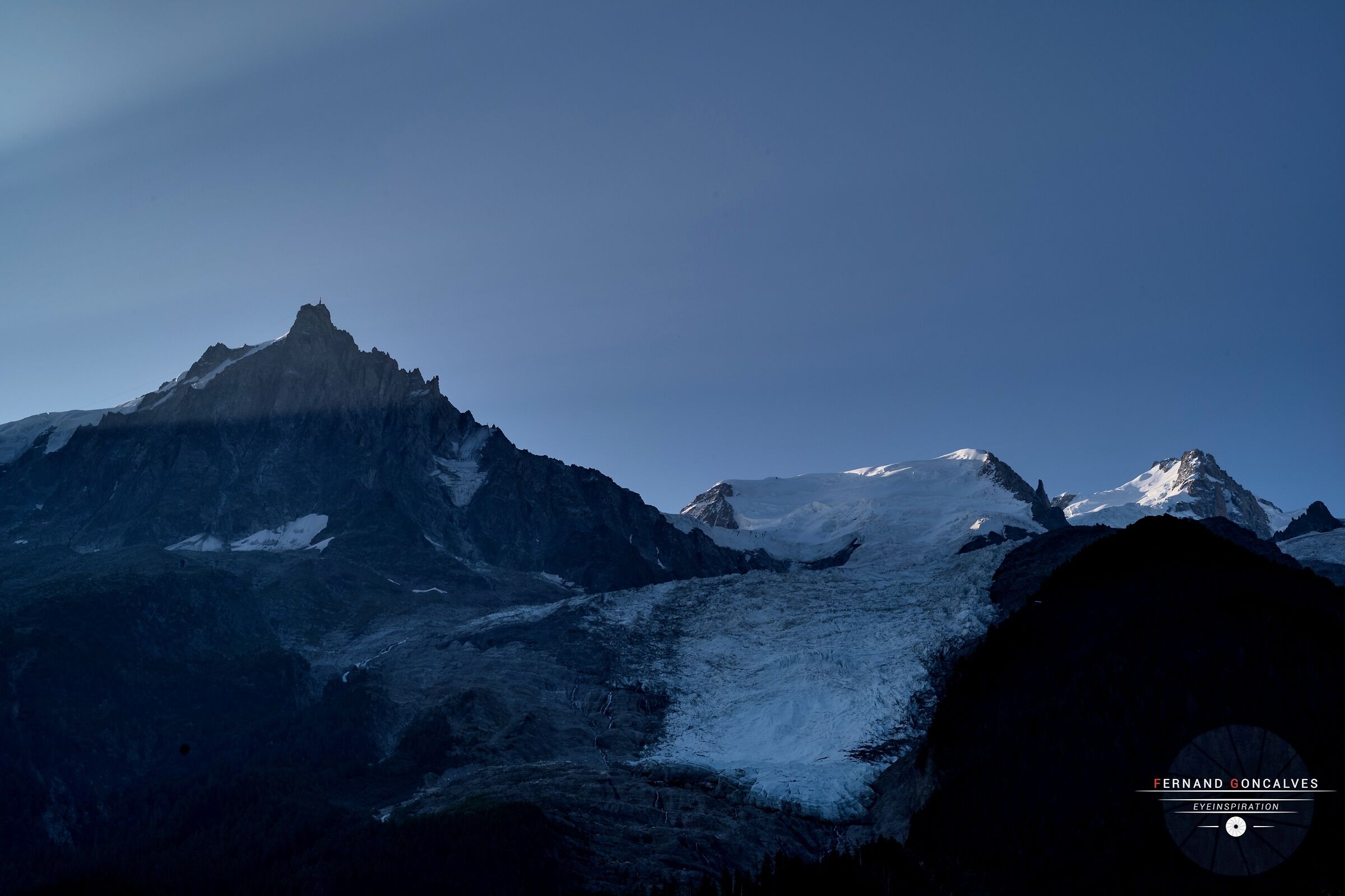 Sunrise l'aiguille du Midi - Alpes