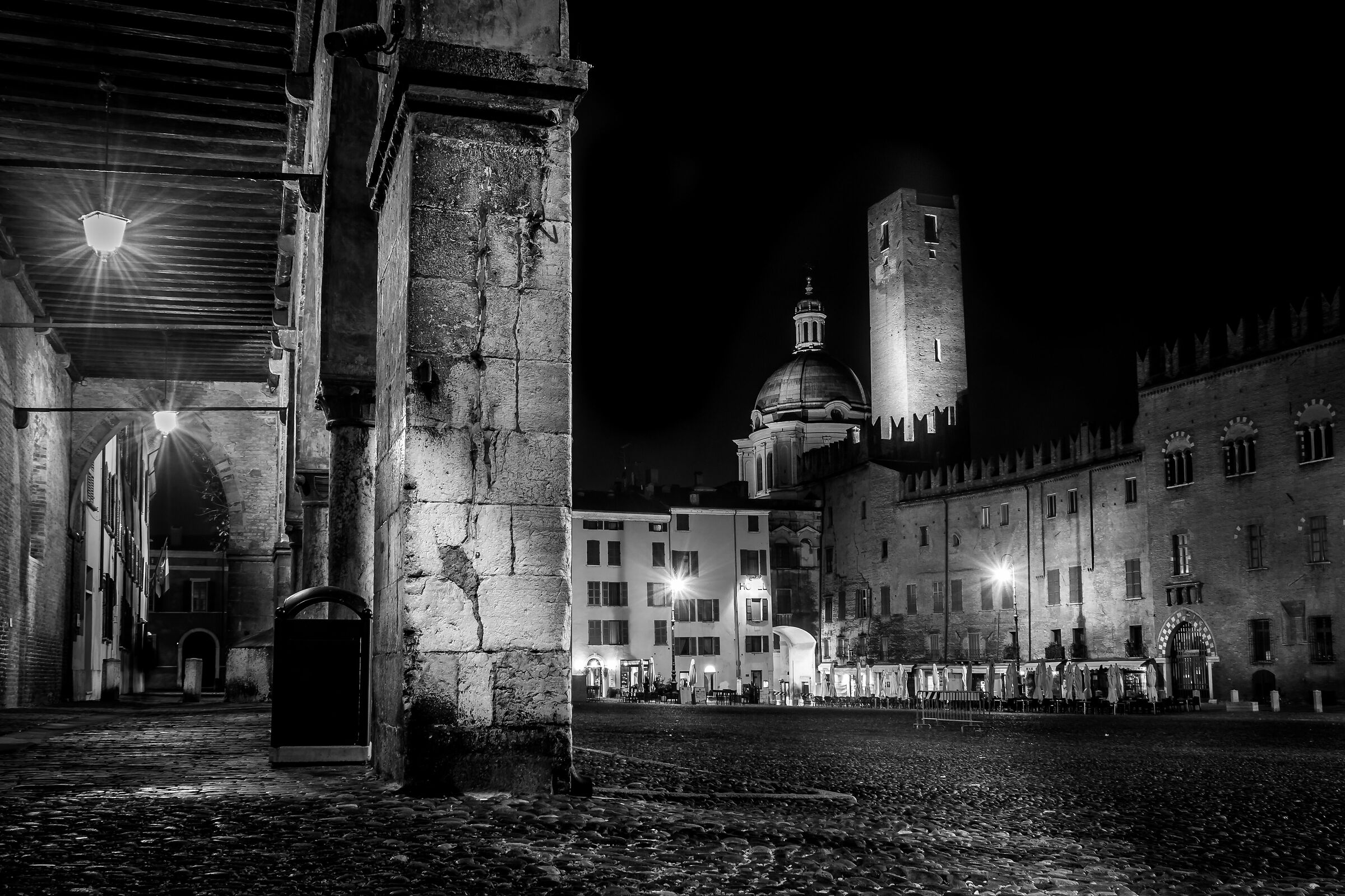 Night Mantua 3
