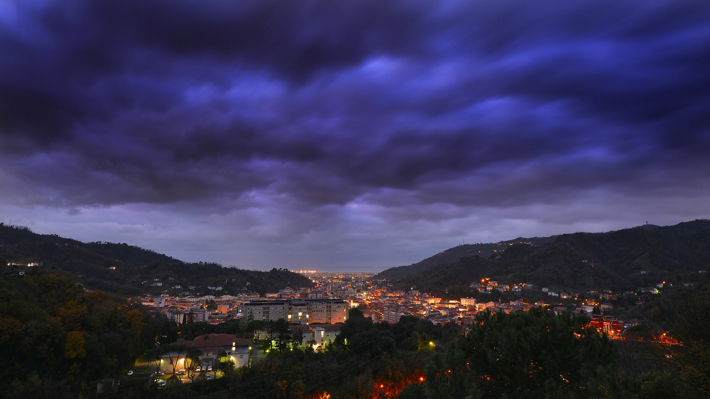 Celi cupi su Carrara