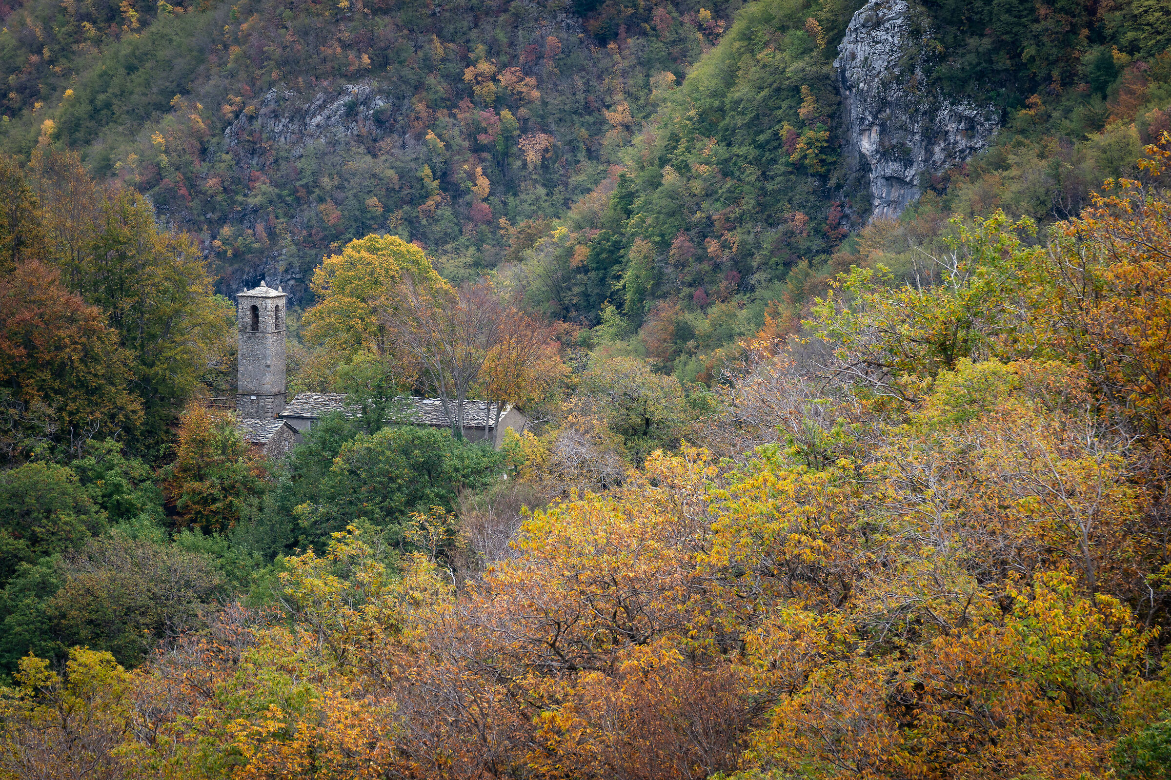 Col di Favilla  alpi Apuane