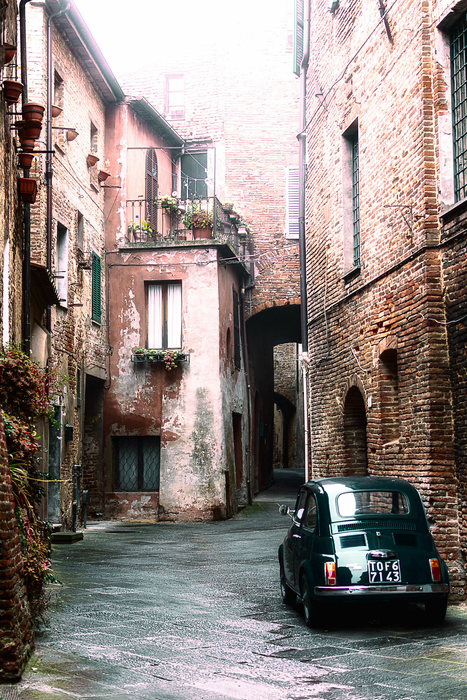 cartolina da citta' della pieve una via