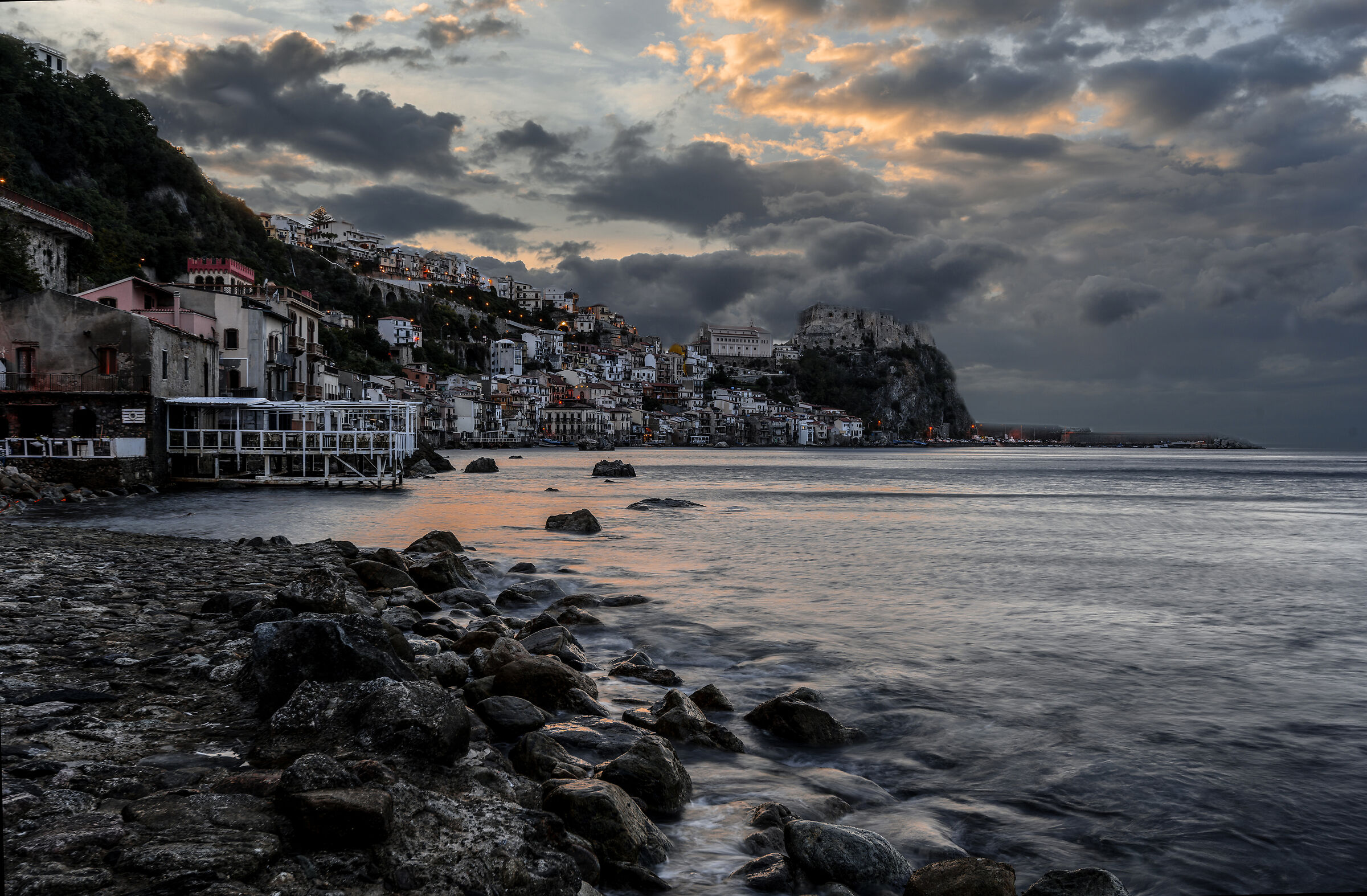 tramonto a Chianalea di Scilla (rc)