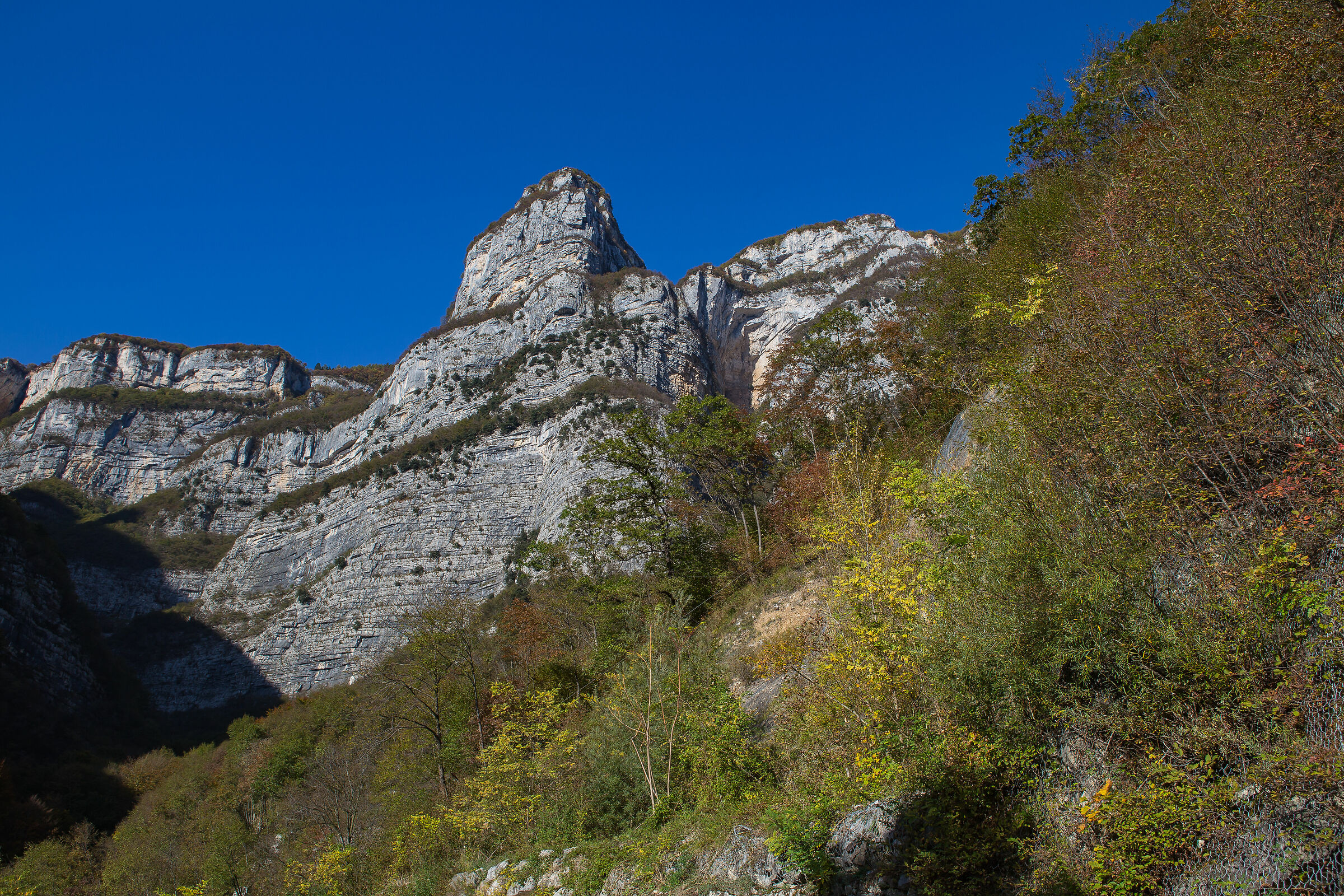 The Colors of Mount Baldo-2