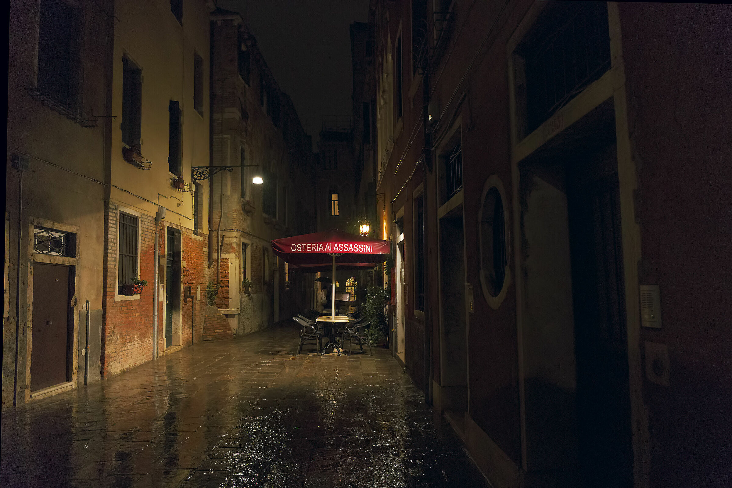 Venice dark rain and wind ...