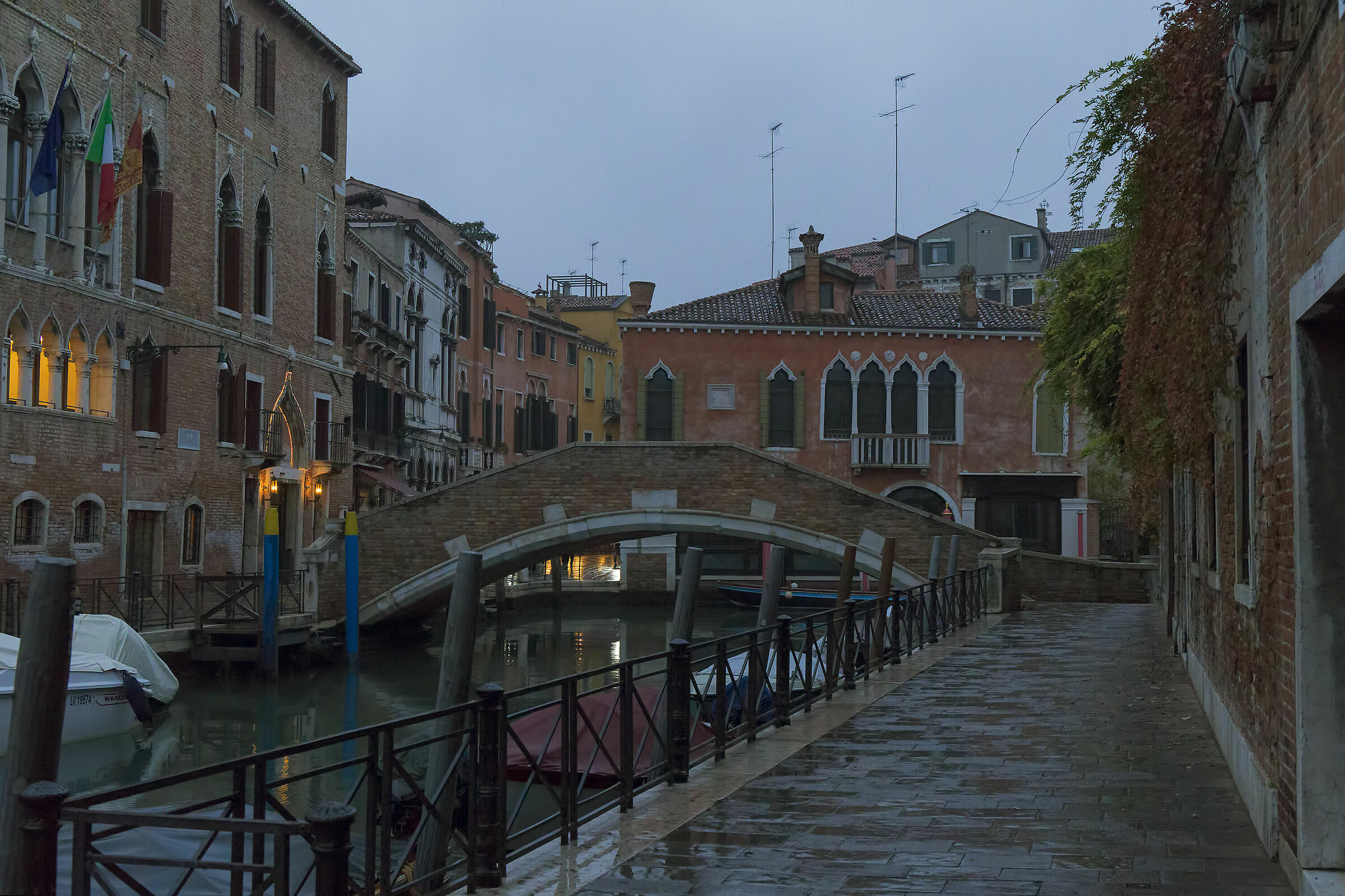 Venezia pioggia e vento ...