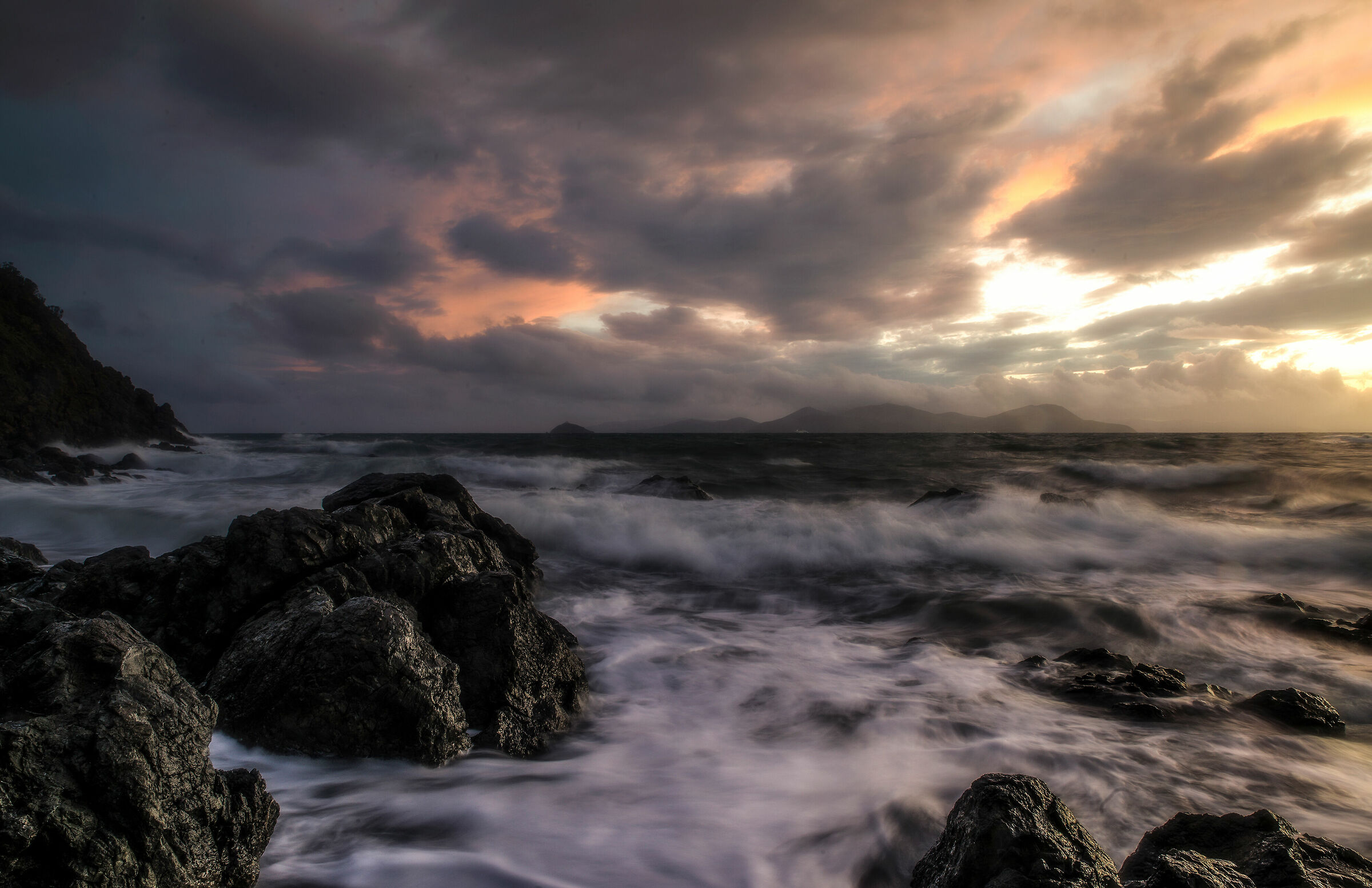 La tempesta della domenica