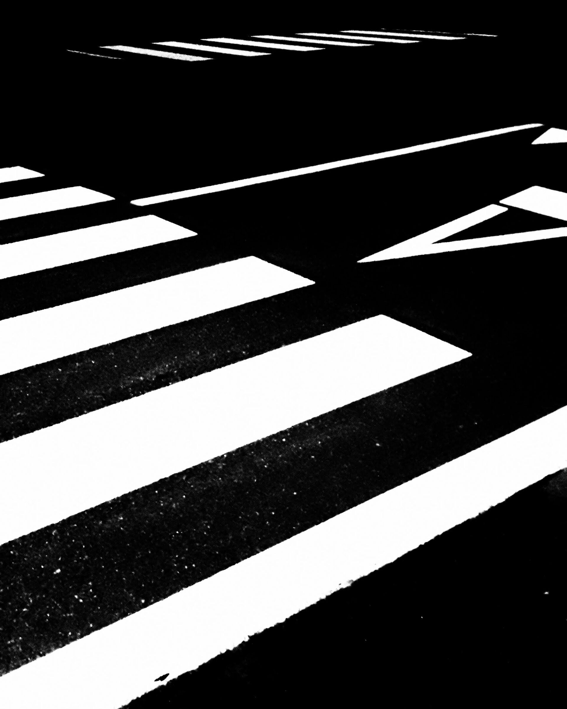 NIGHT PEDESTRIAN STRIPS