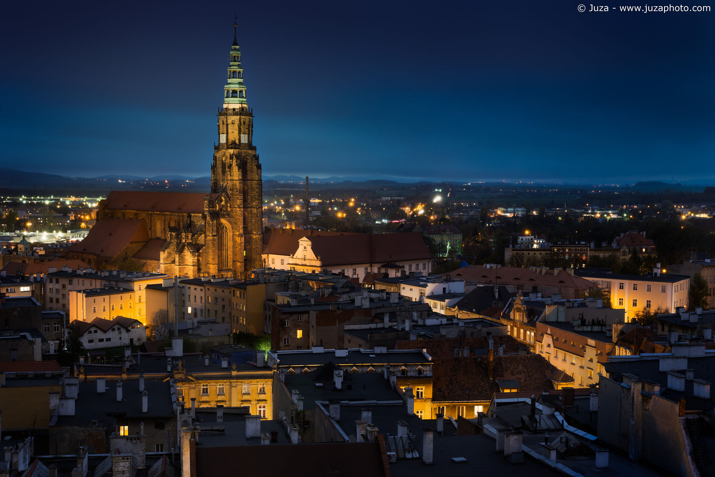 Scende la sera su Swidnica