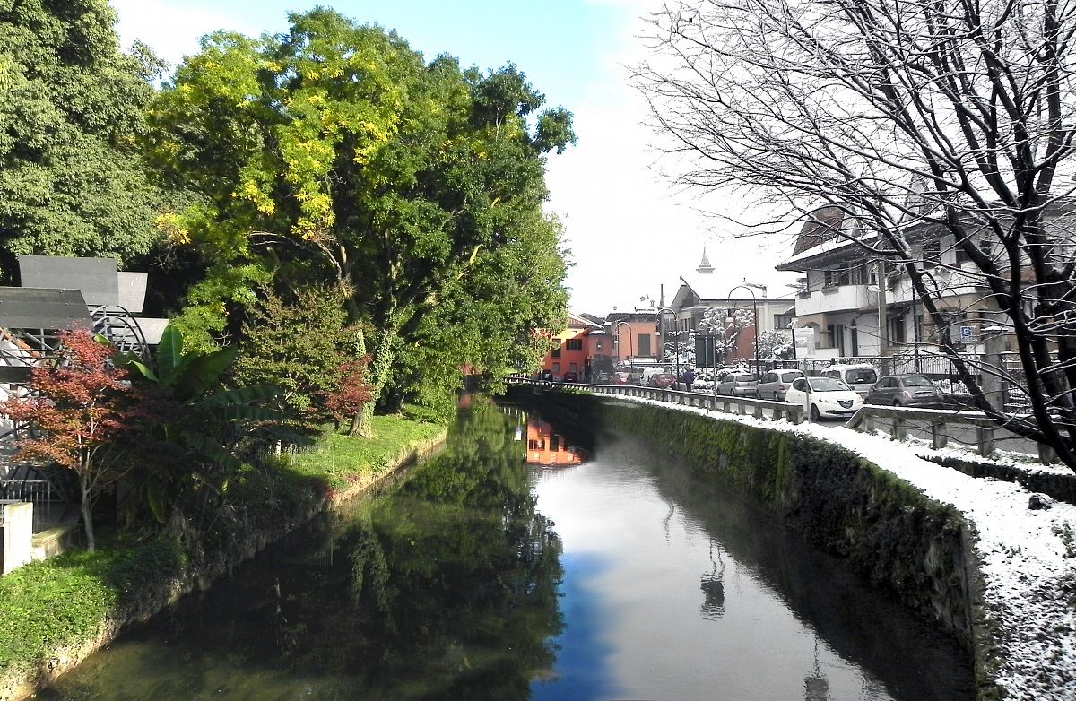 The two opposite seasons