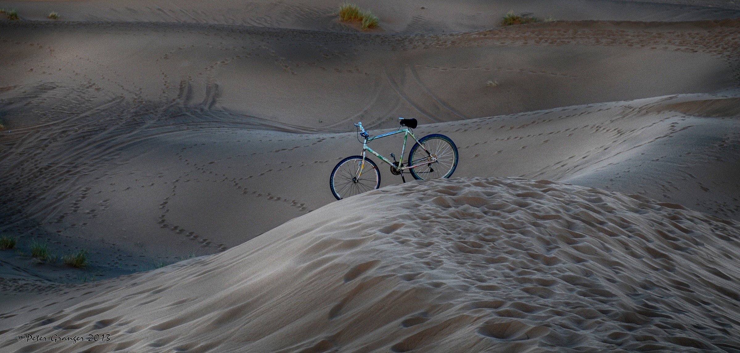 Morocco - bike on the dunes