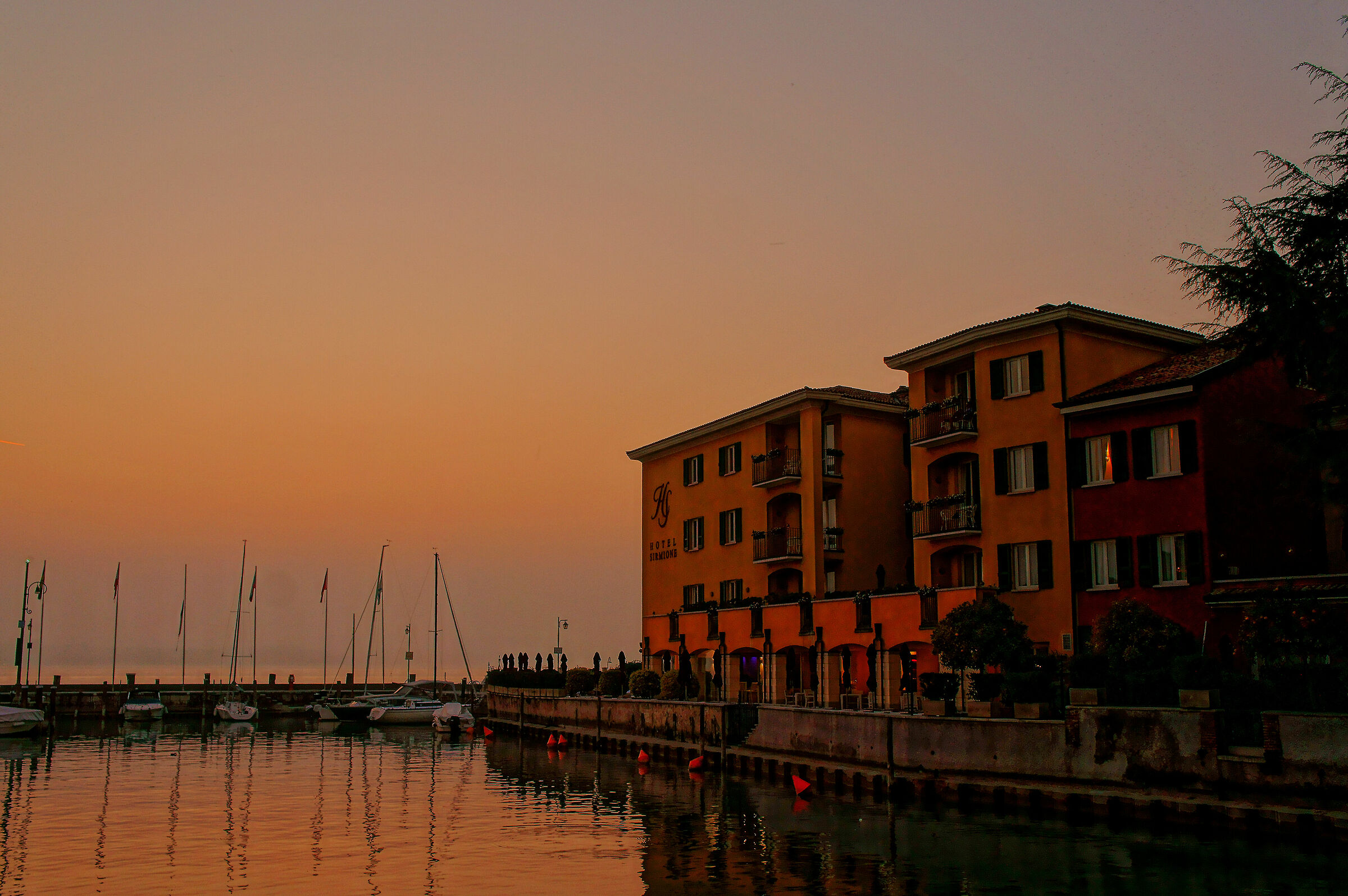 sunset at Sirmione