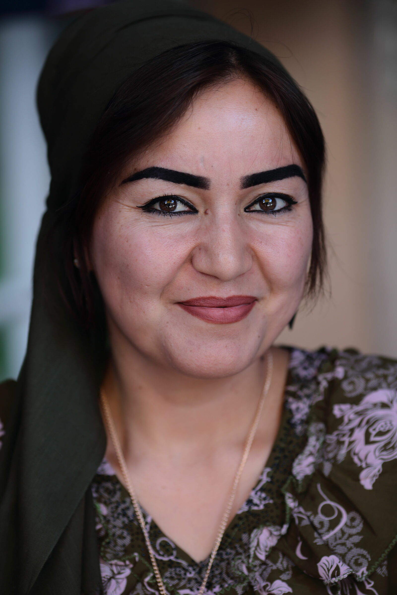 Ritratto di donna Uzbeka, Bazar Chorsu, Tashkent