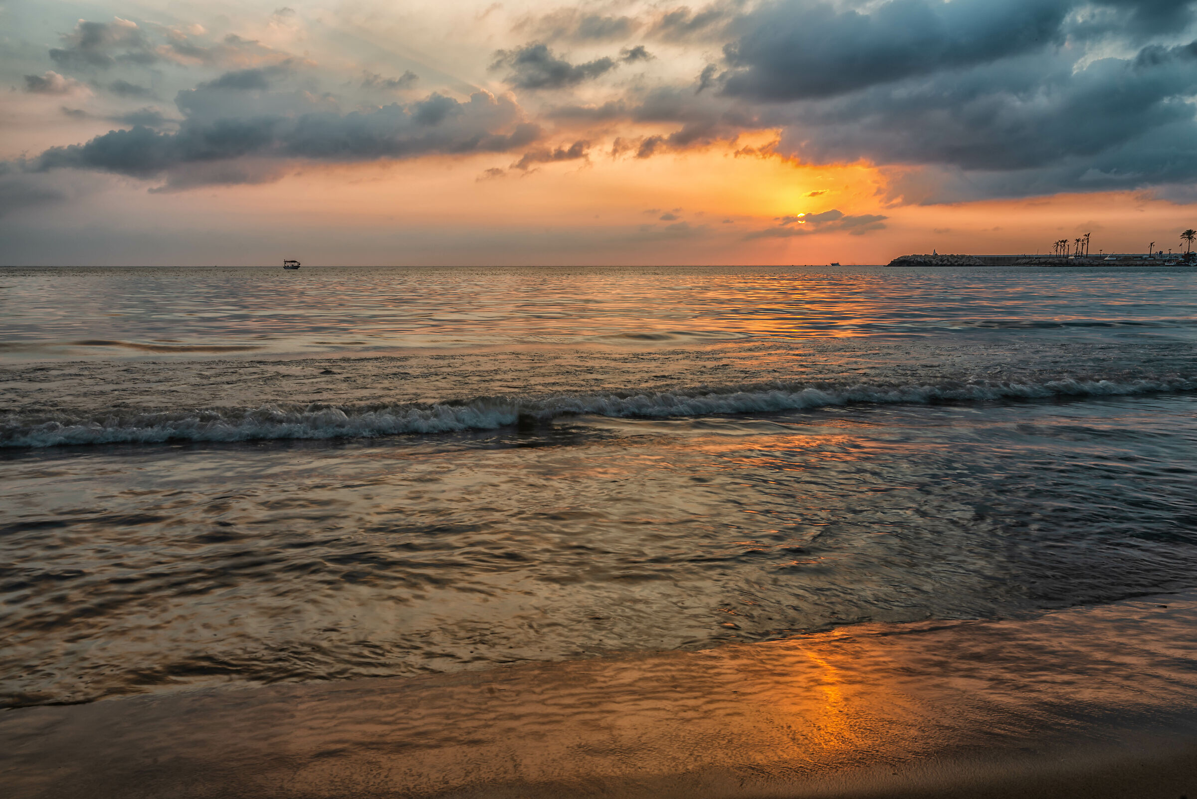 Ramlet El-Baydaa Beach