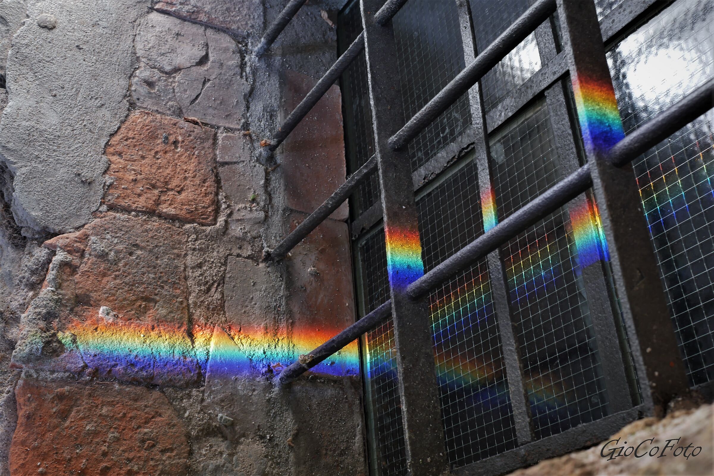 L'arcobaleno disperso