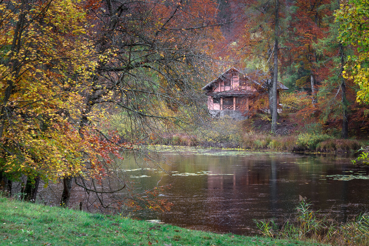 Piove sul lago incantato ...